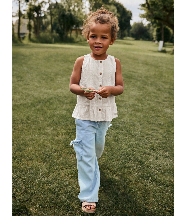 Light weight Denim Pants  by Daily7