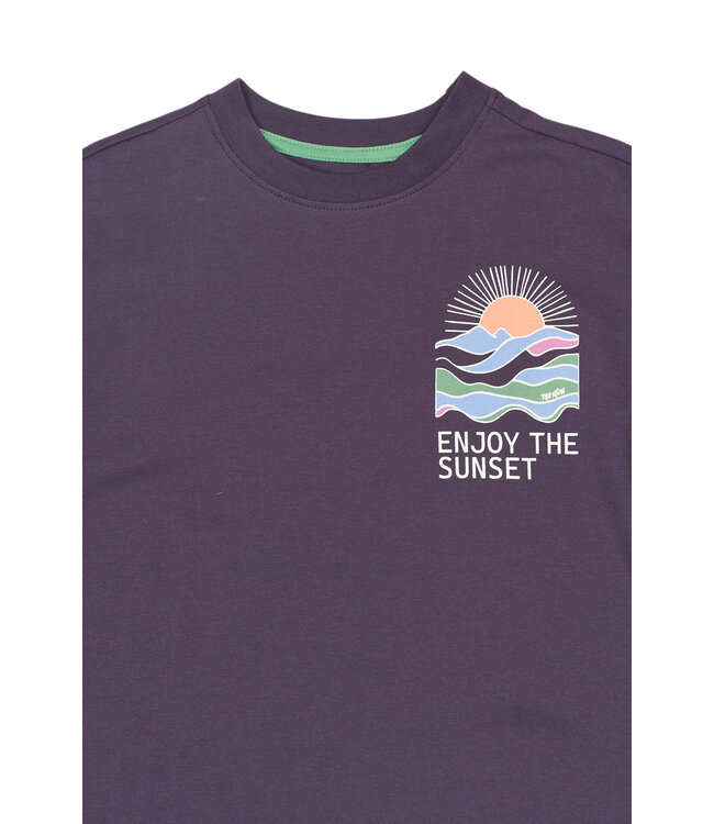 TNTuck OS S_S Tee Sweet Grape TN by The New