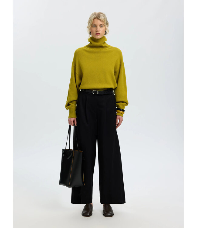 SLWELLIE LS KNIT ROLL NECK Avocado Oil by Selected women
