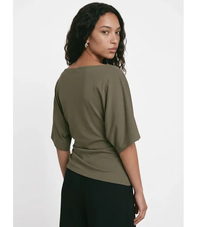 HDYURI SS DRAPED TOP Burnt Olive by HPDP