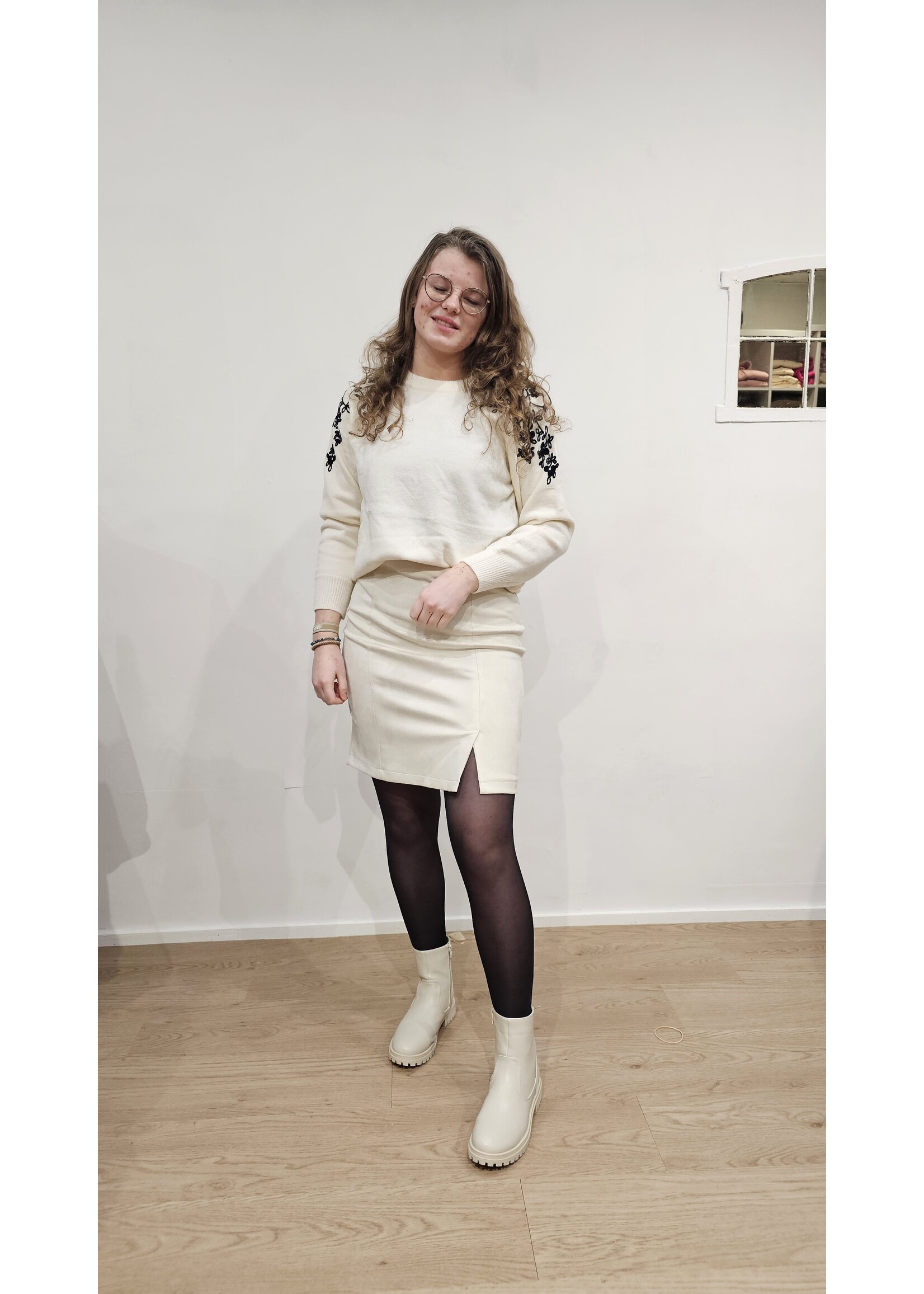 by Clara Knitwear Mariek zwart/creme