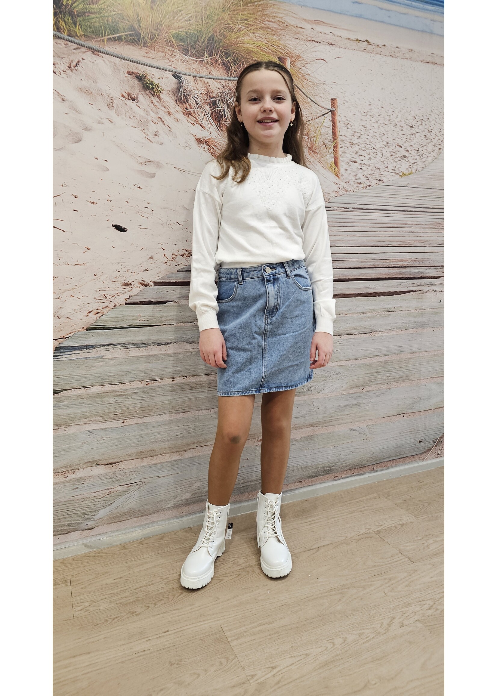 Knitwear truitje met stras steentje