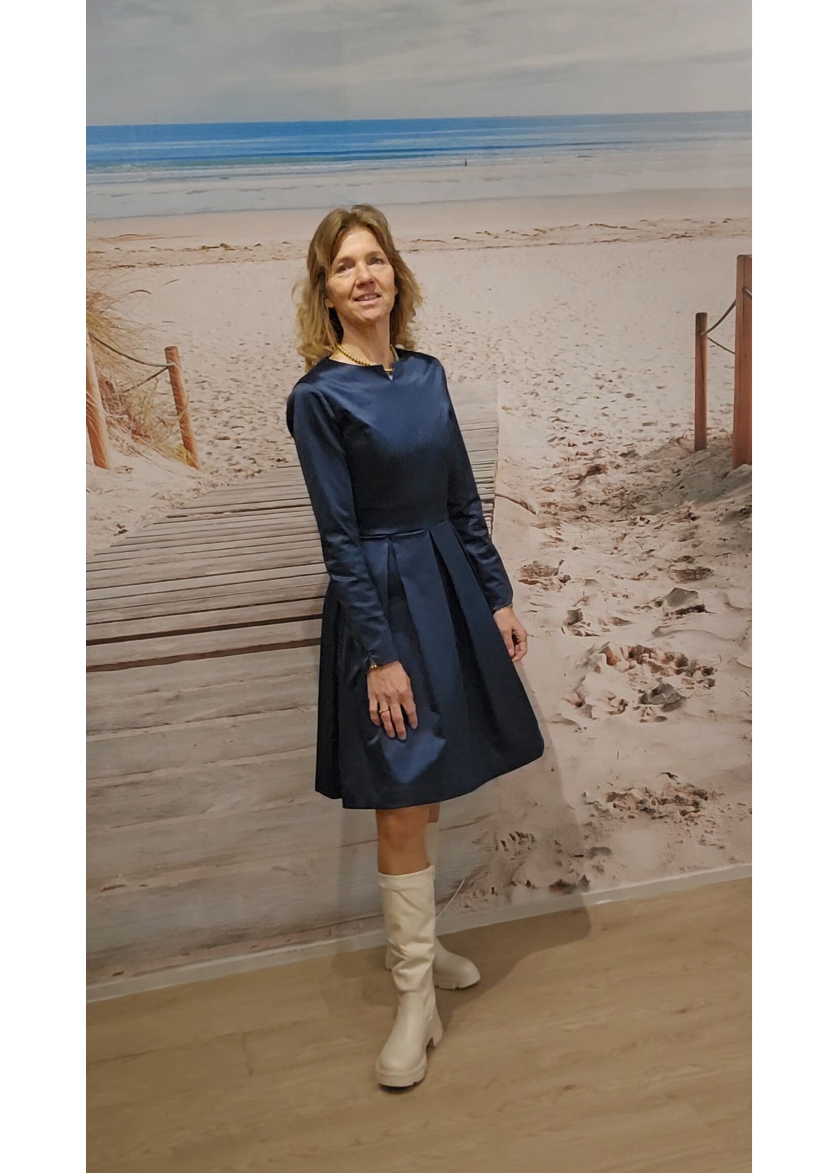 Satijn plooi jurk Donkerblauw