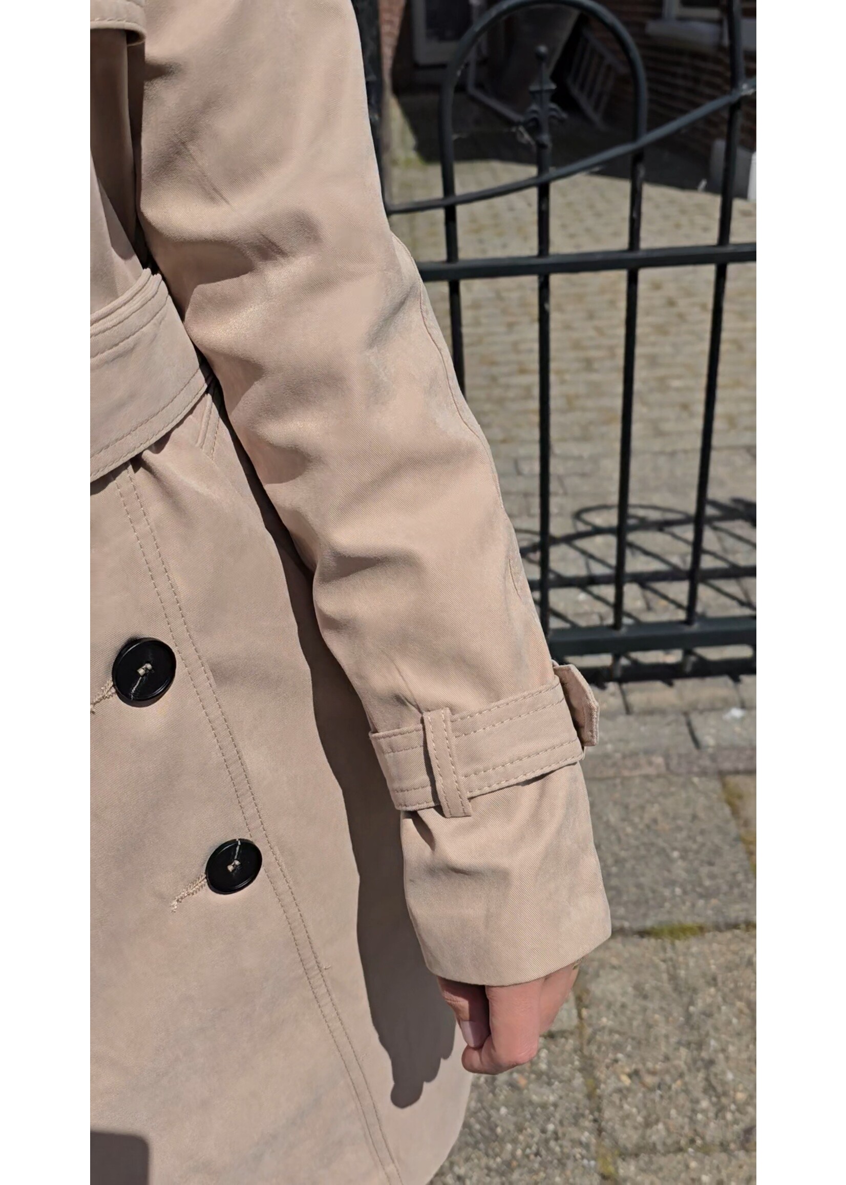 Trench coat Zand