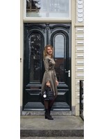 Satijnen plooi jurk Mosgroen