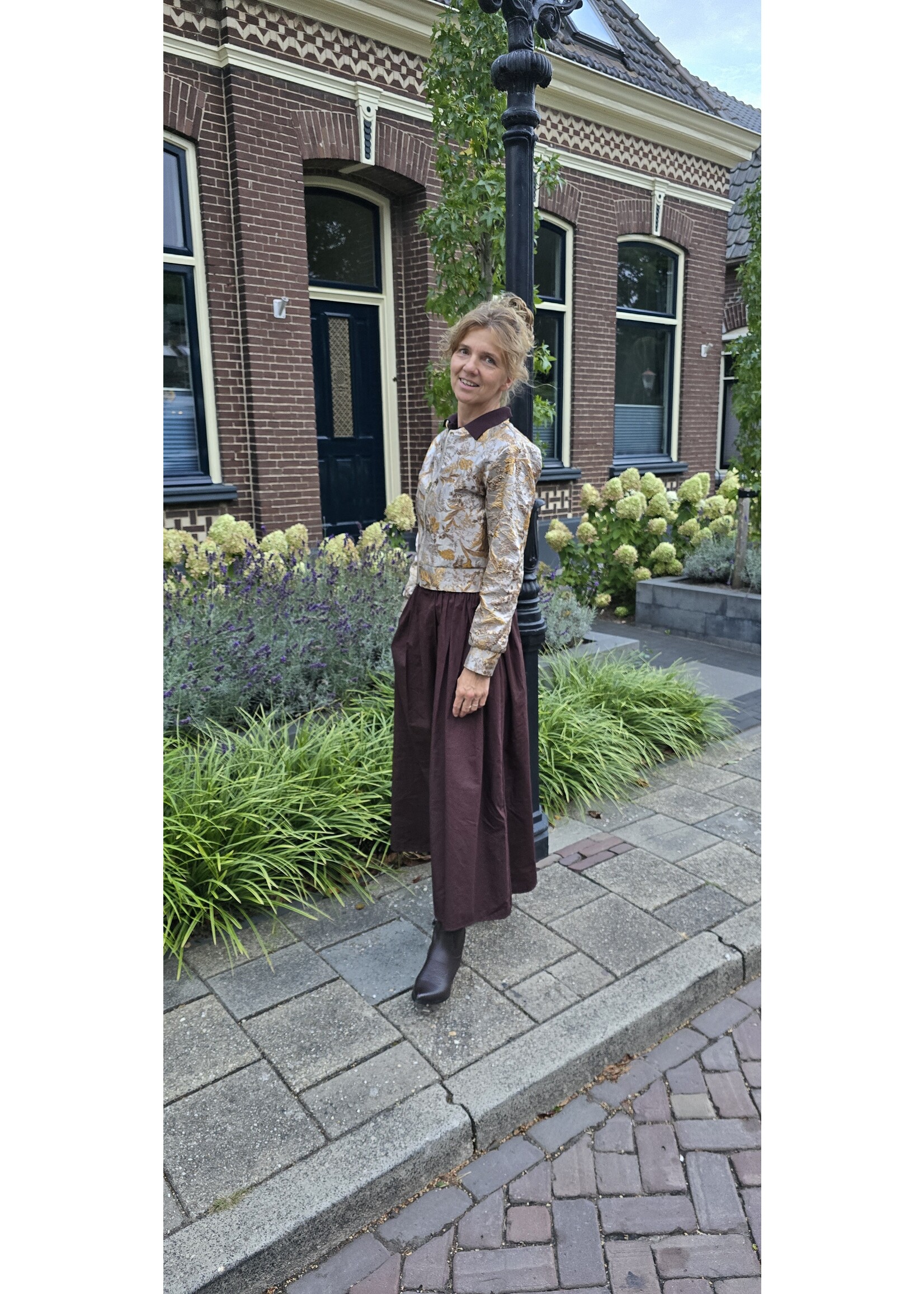 Jacquard Emily