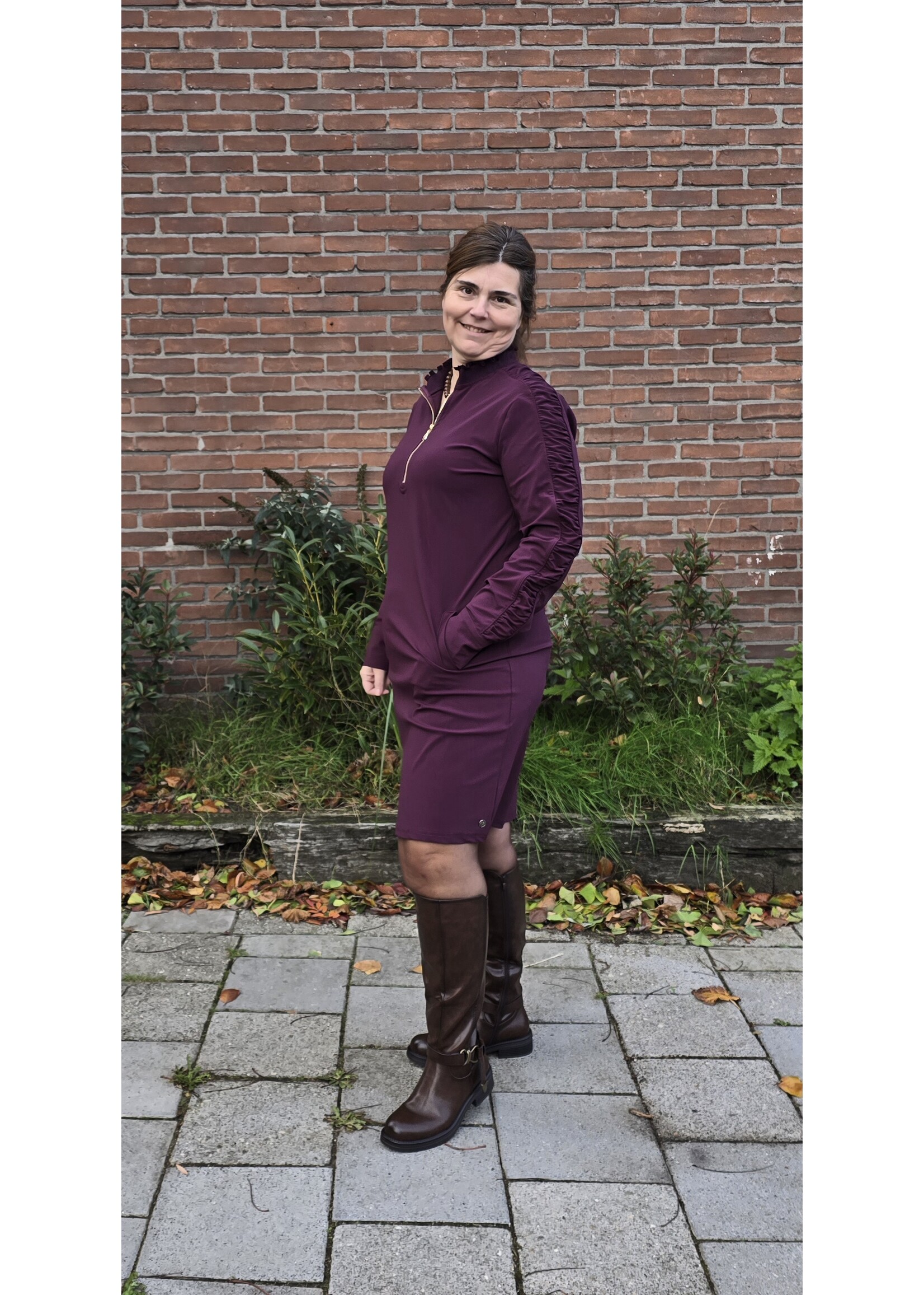 Tripple nine jurk rimpelmouwen