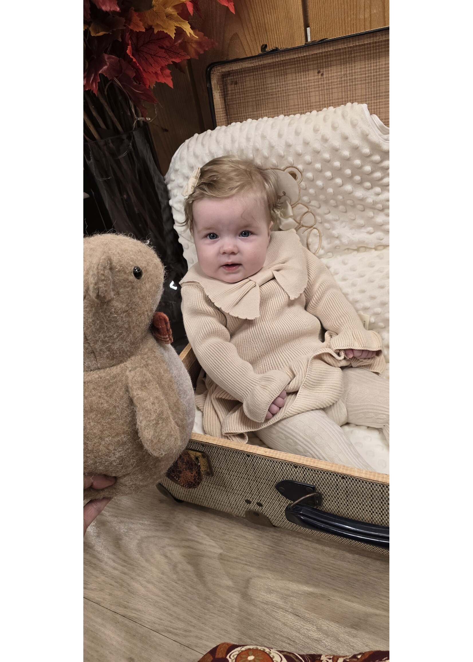 Gebreid jurkje met strik