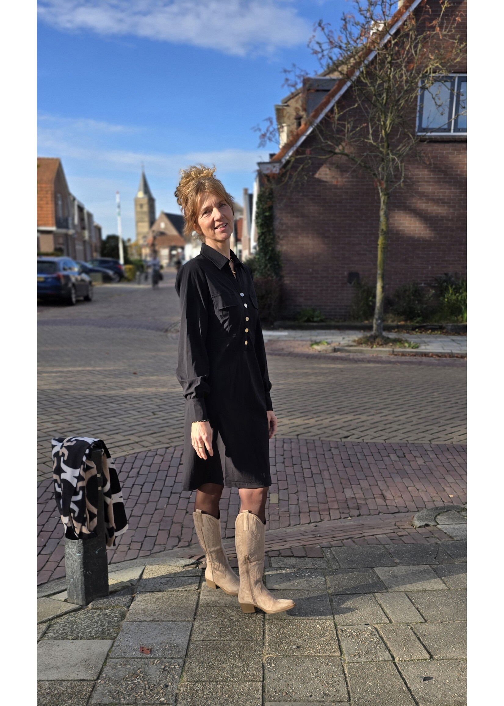 Tripple Nine  dress met knoopjes
