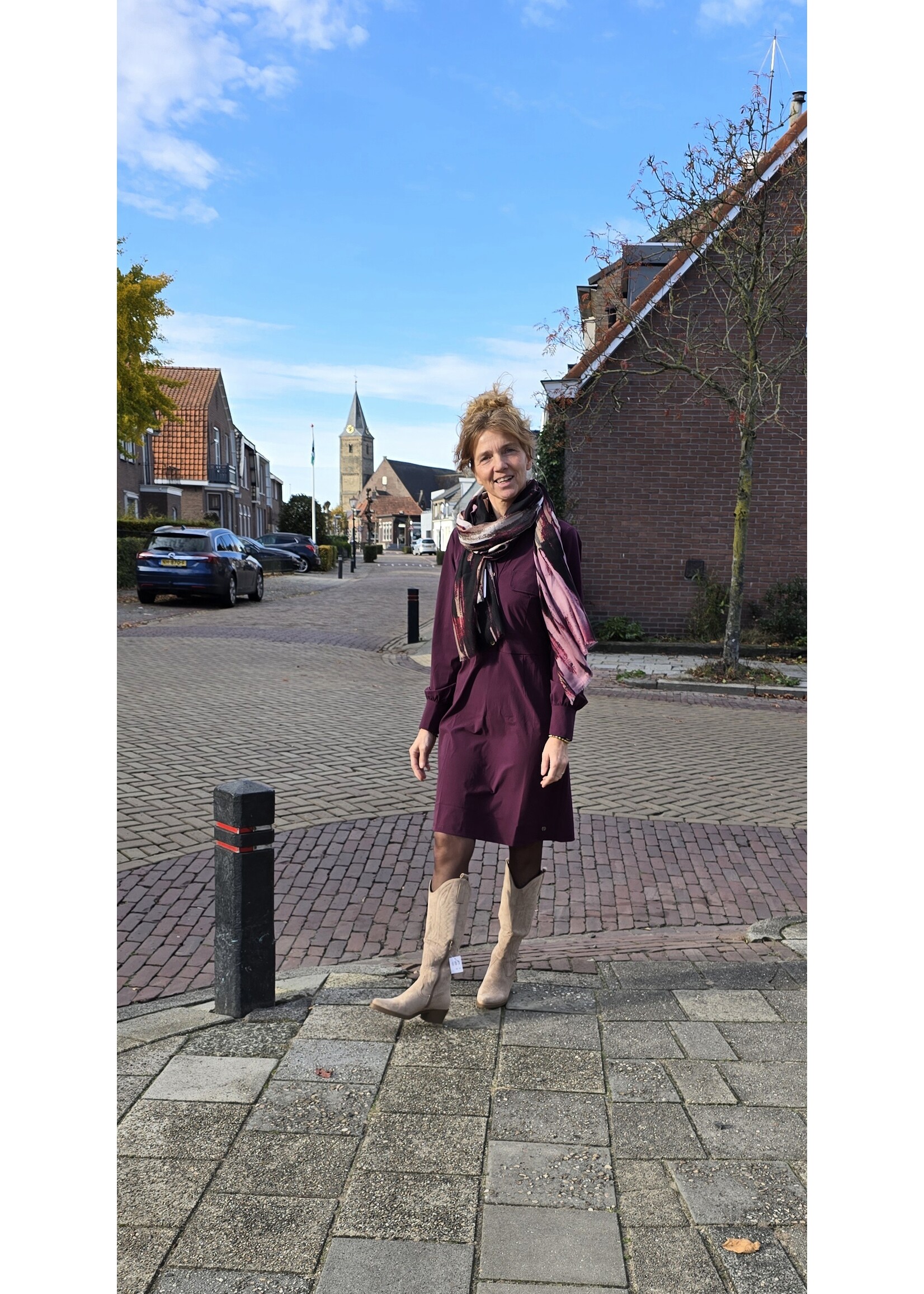 Tripple Nine  dress met knoopjes