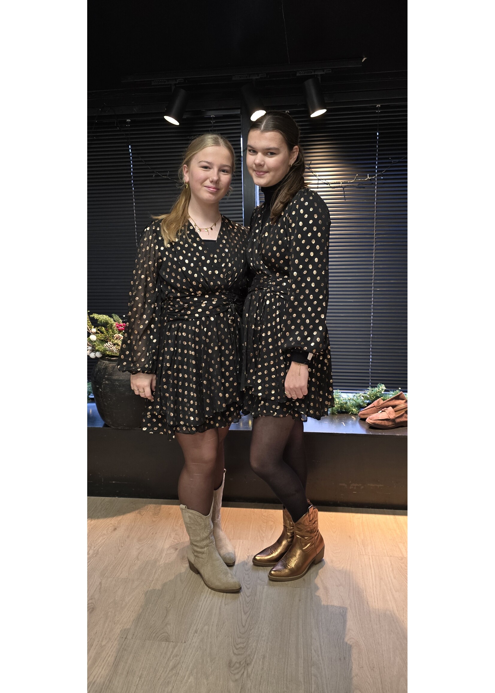 Dot dress  twee kleuren