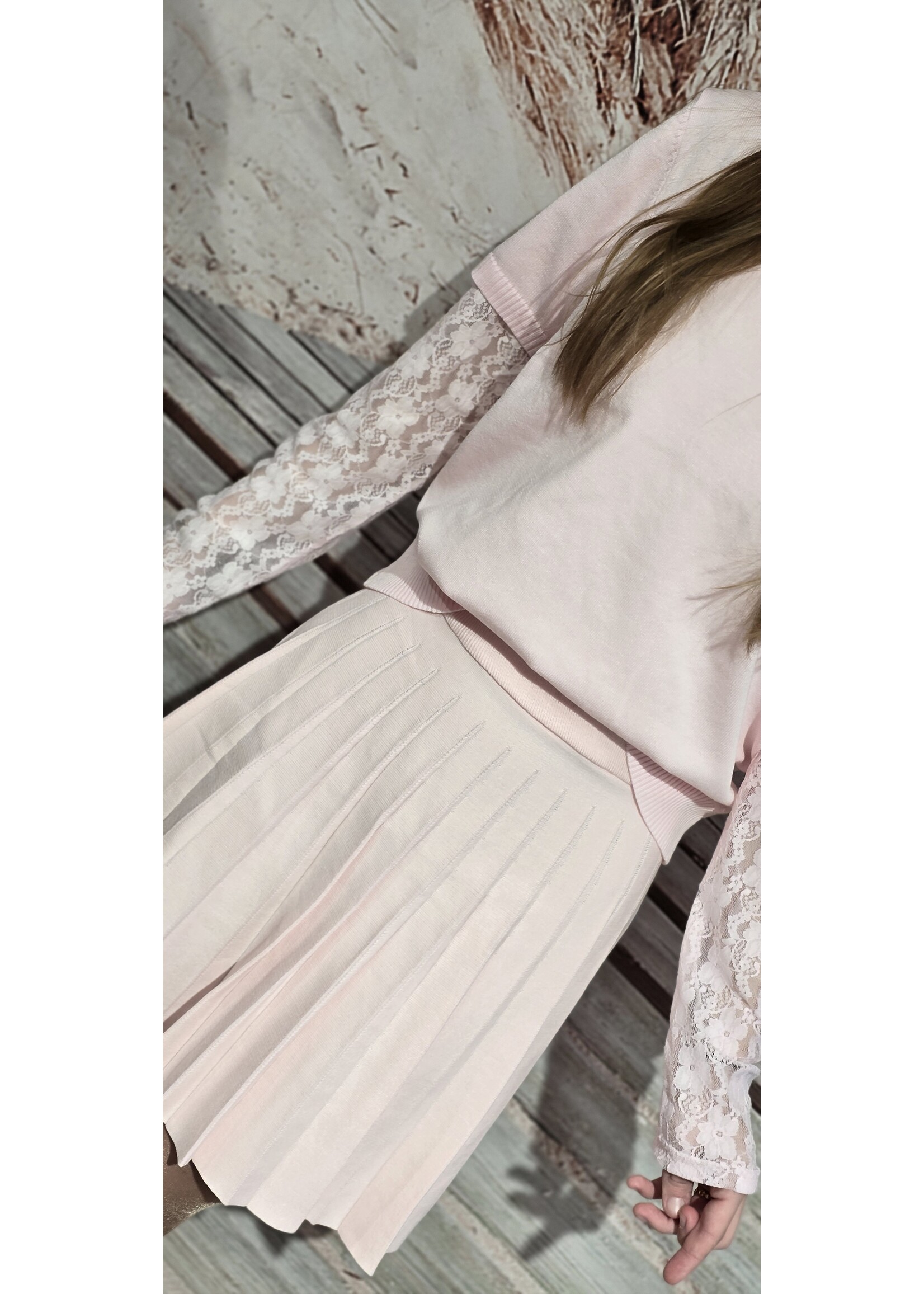 Top  met kanten mouw