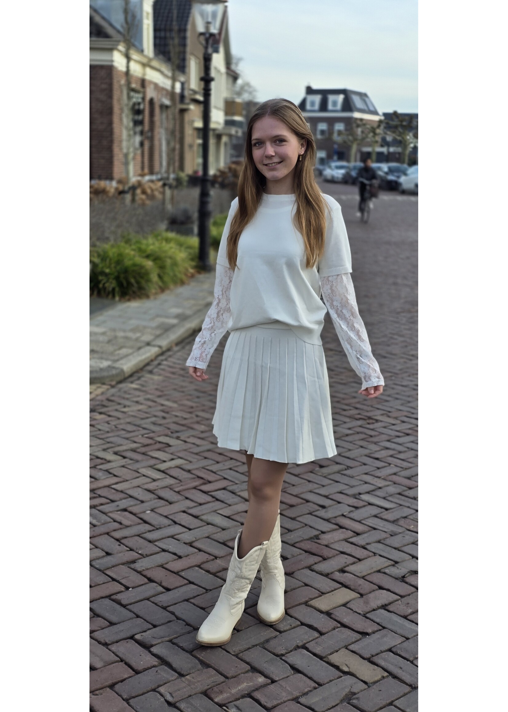 Top  met kanten mouw