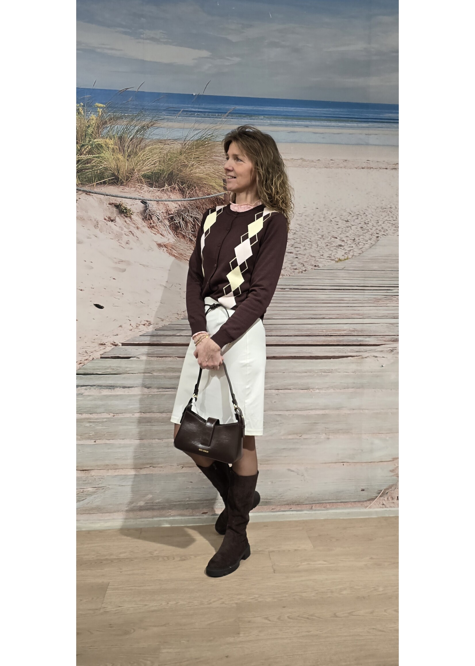 Travel rok eigen label