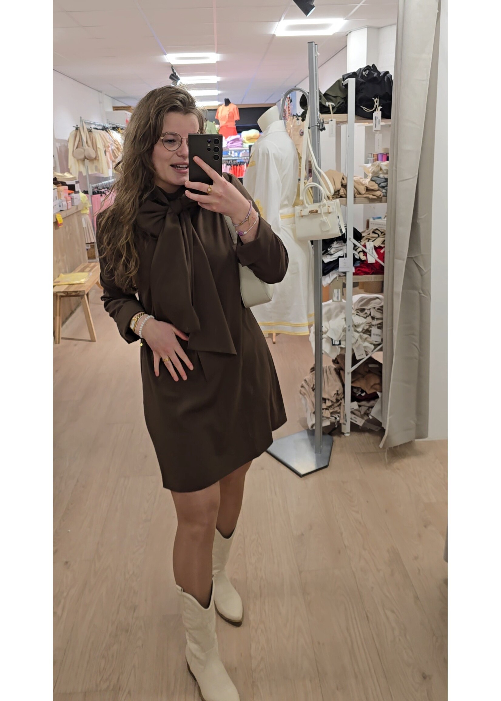 Jurk met strik drie kleuren