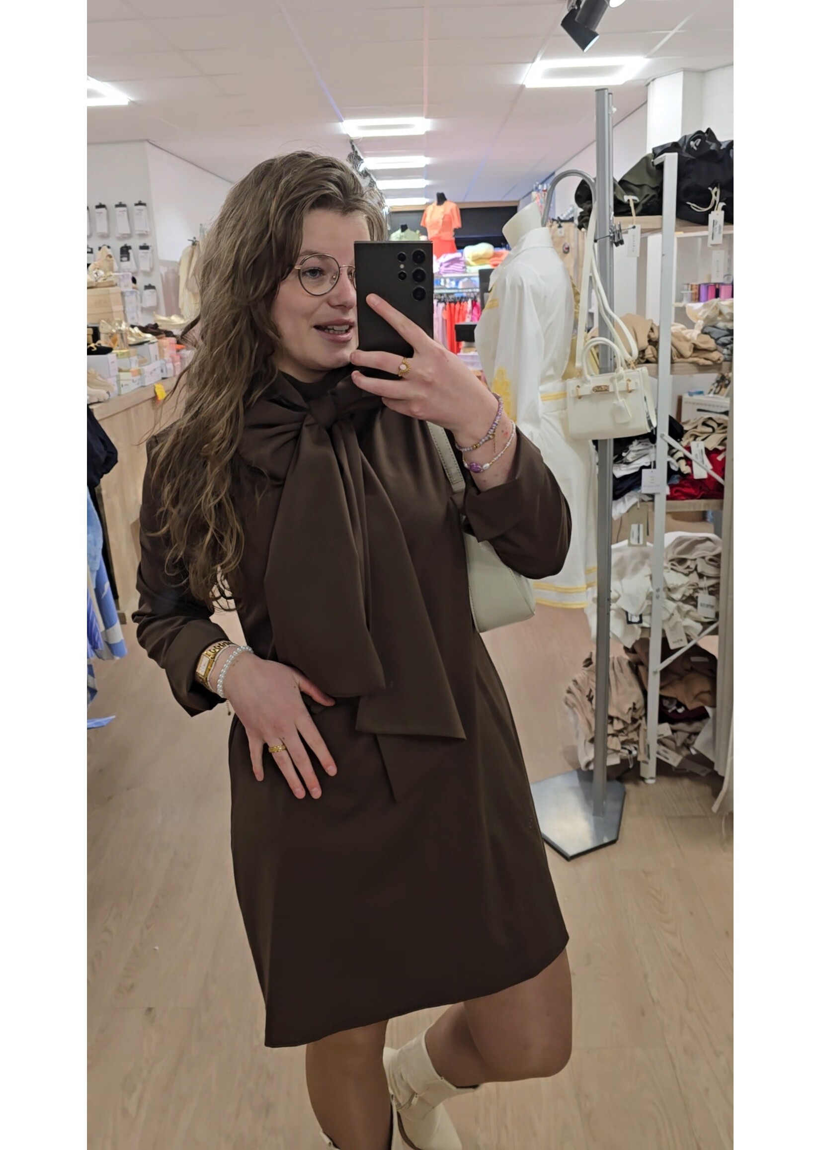 Jurk met strik drie kleuren