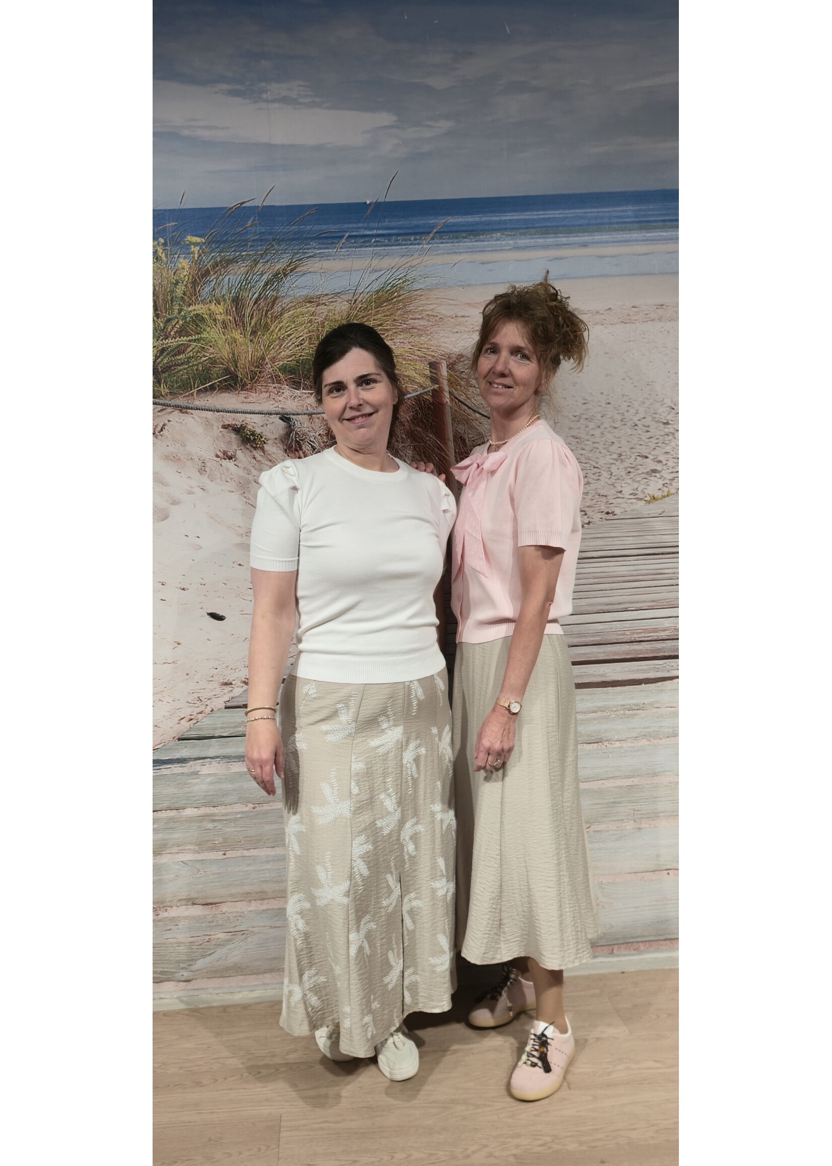 Linnen/viscose rok met bloem