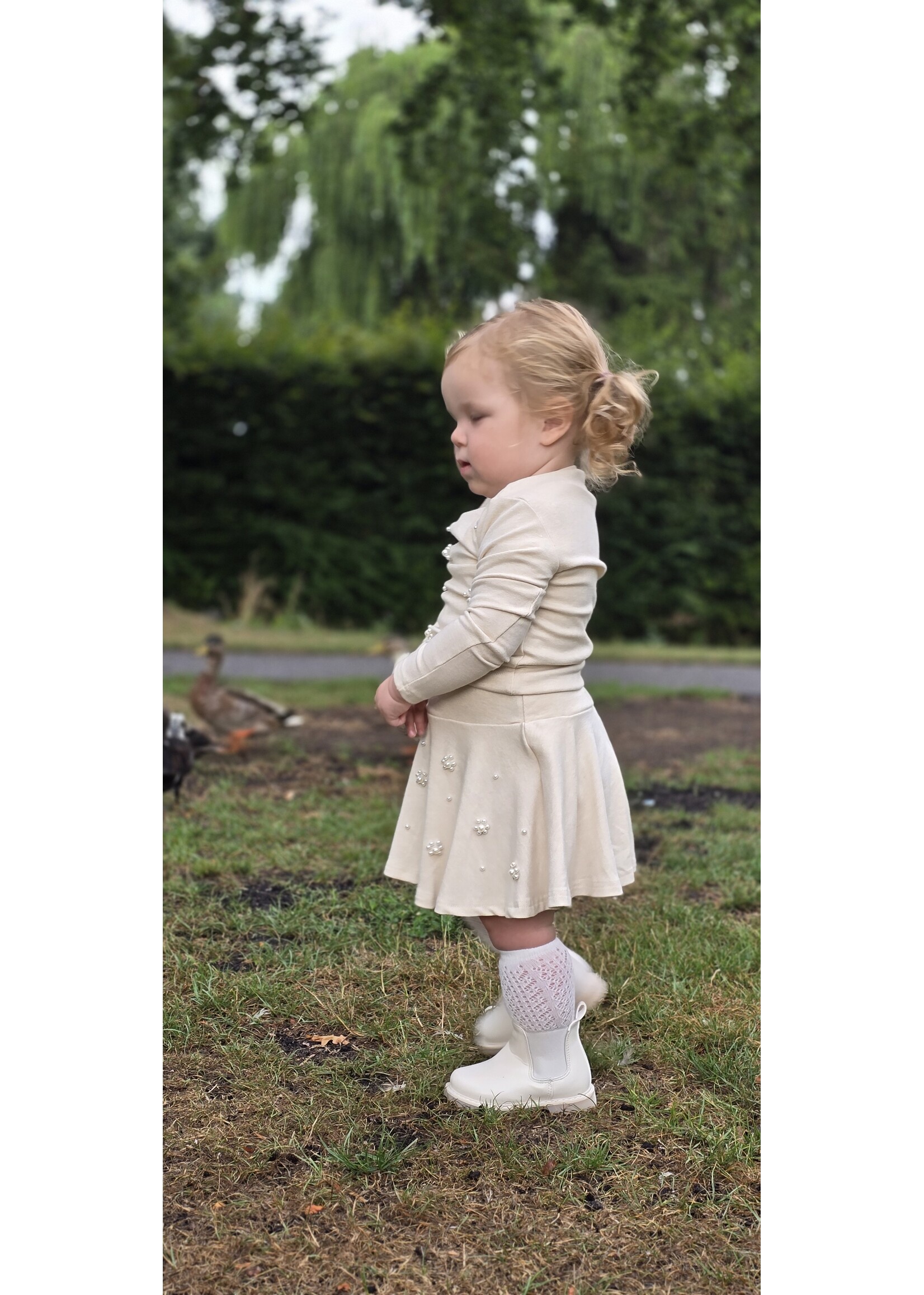 Set Eline
