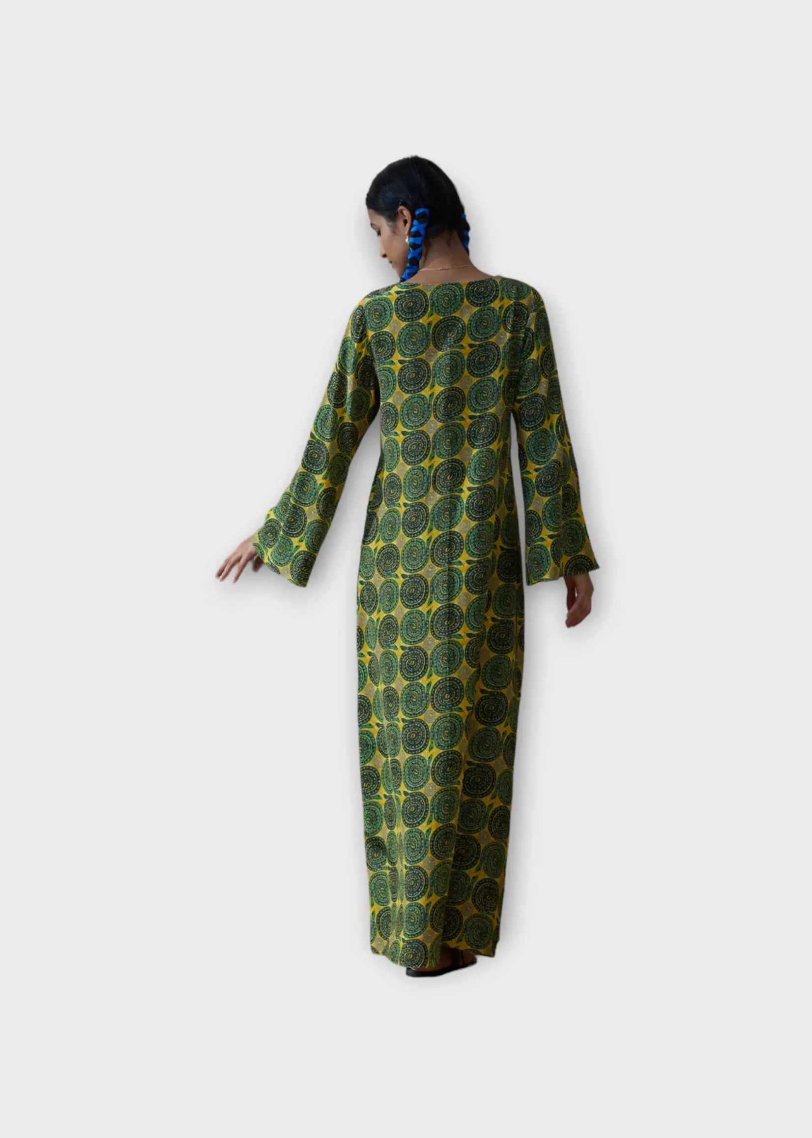 Muzungu Sisters Muzungu Sisters Dress, Print, Vera Silk V-Neck Long Sleeve Kaftan In Green w/ Snake Print
