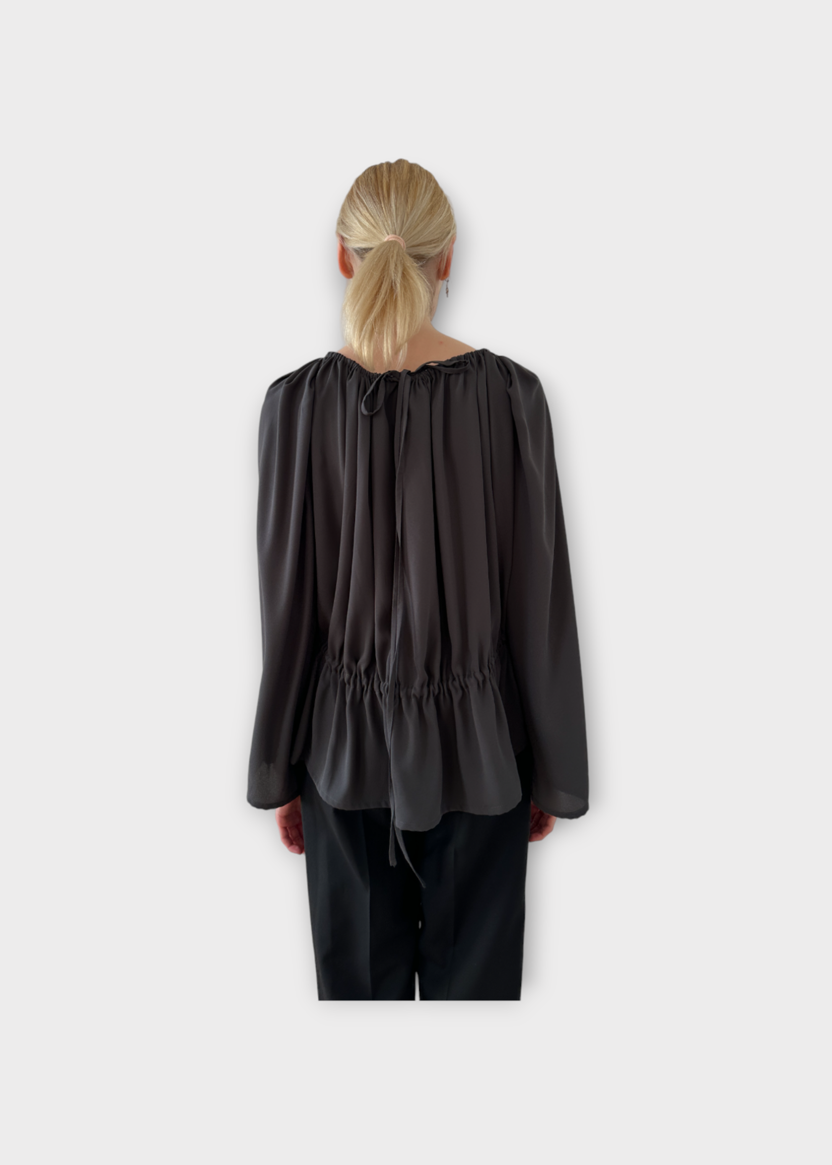 Marie Adam Leenaerdt Marie Adam Leenaerdt Top, Grey, Crew Neck Beach Cabine Ruffled Top