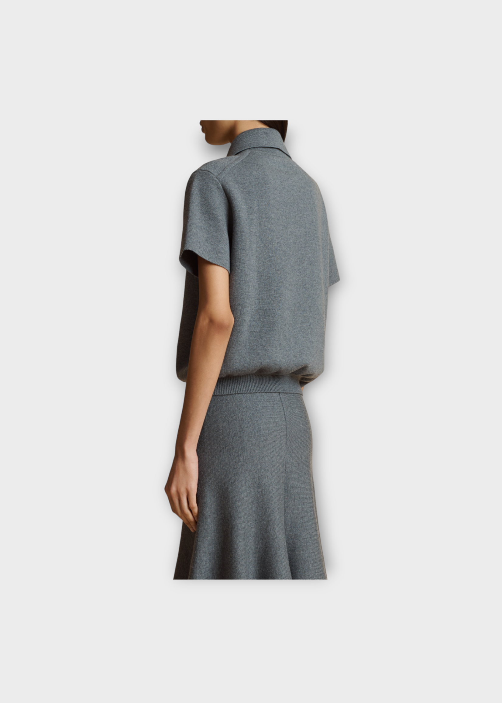 Khaite Khaite Top, Grey, Gulliame Cashmere Collared Zip Up Short Sleeve Knitted Top In Sterling