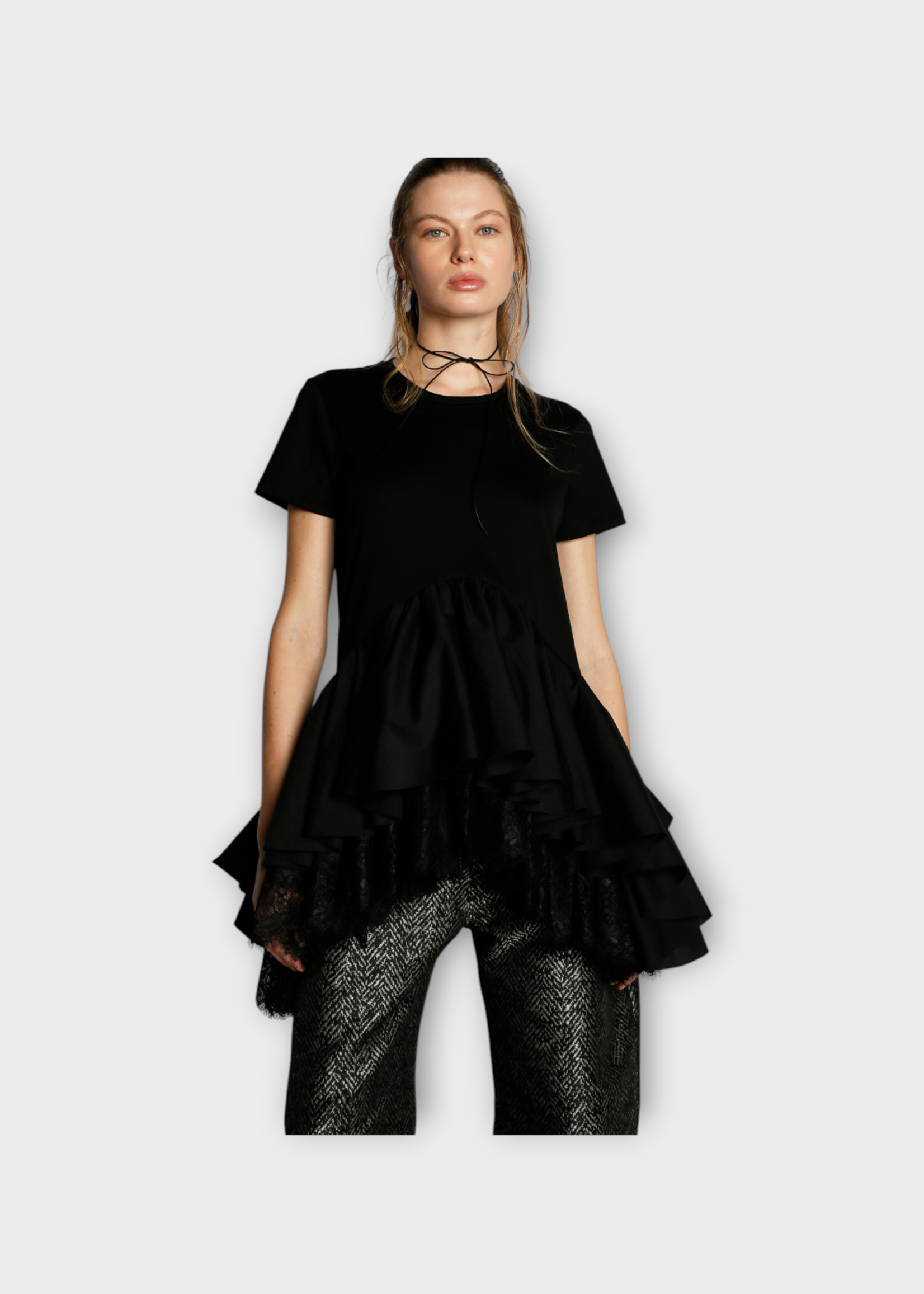 Marques' Almeida Marques Almeida T-Shirt, Black, Cotton Crew Neck Cap Sleeve Top in Black w/ Frill & Lace Hem