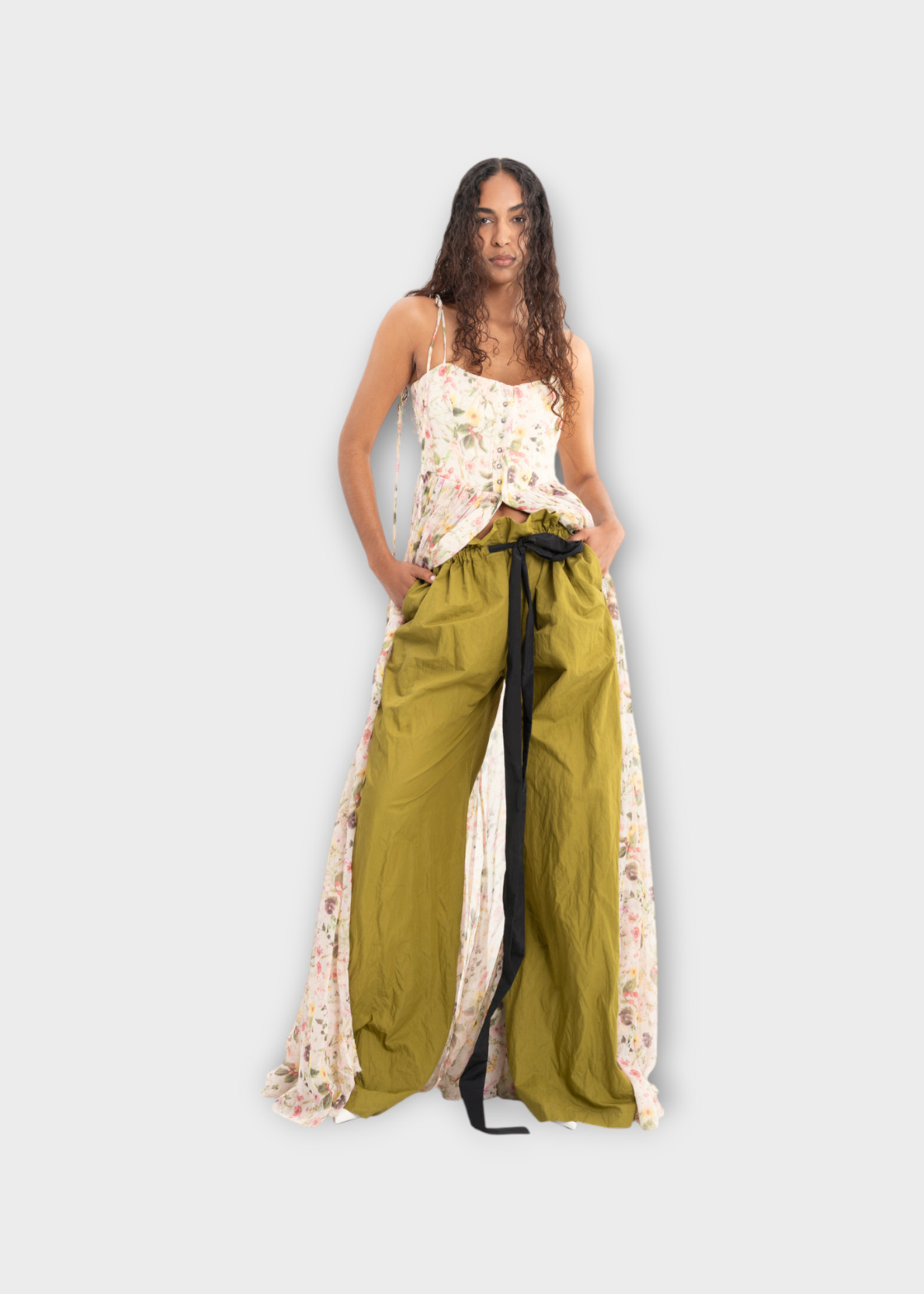 Marques' Almeida Marques Almeida Trousers, Green, Wrinkled Cotton Jogger Voluminous Pants In Khaki w/ Waistband Tie