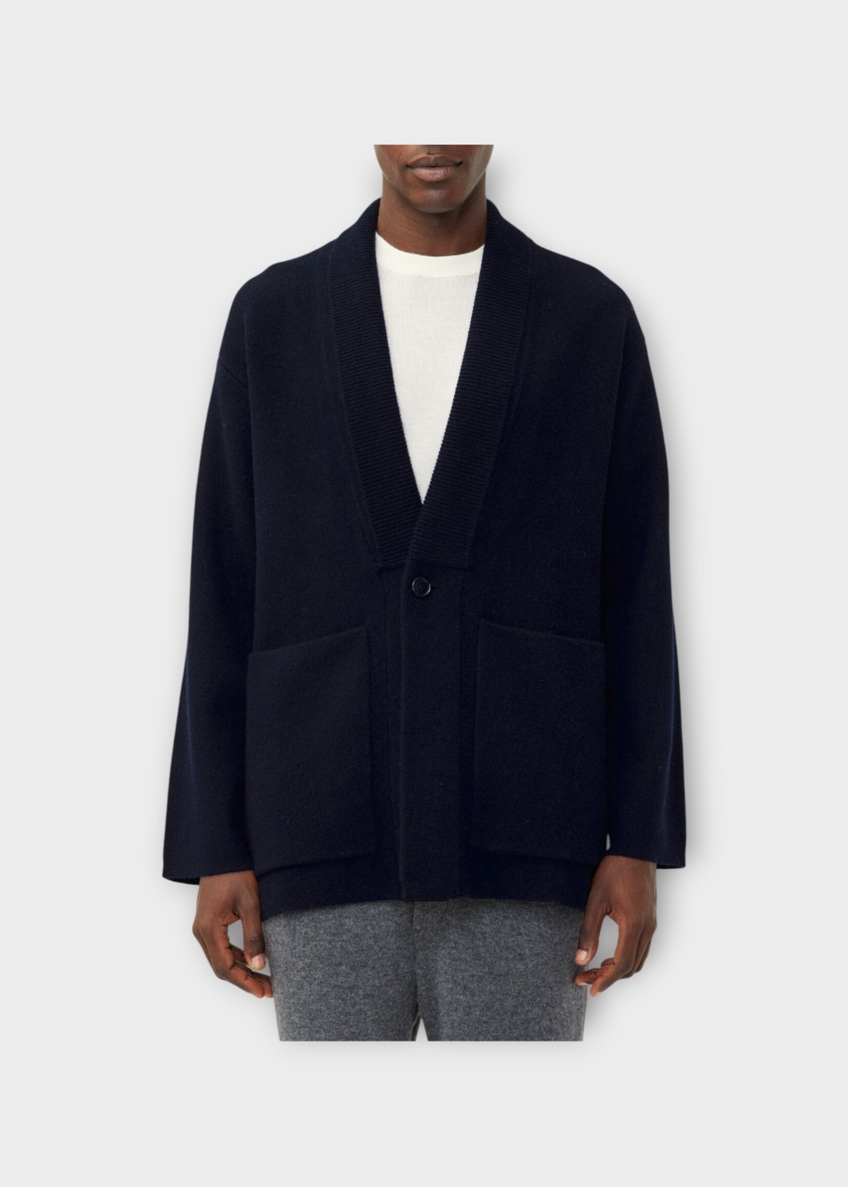 Lisa Yang Lisa Yang Knitwear, Navy, Lance Cashmere V-Neck Buttoned Cardigan In Navy w/ Patch Pockets