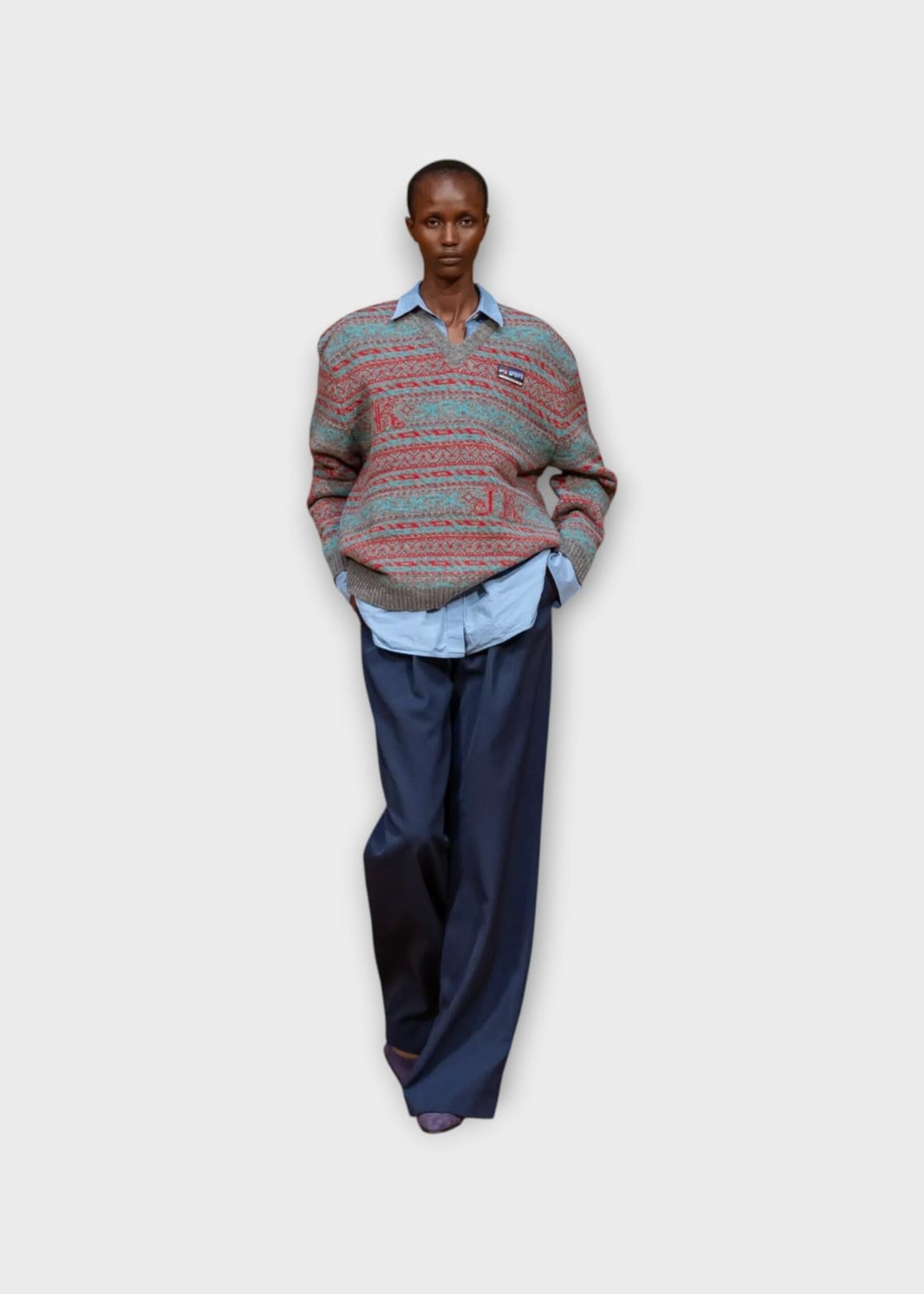 Julie Kegels Julie Kegels Knitwear, Multi, Kairall Wool V-Neck Back Zip Up Knitwear w/ Shirt