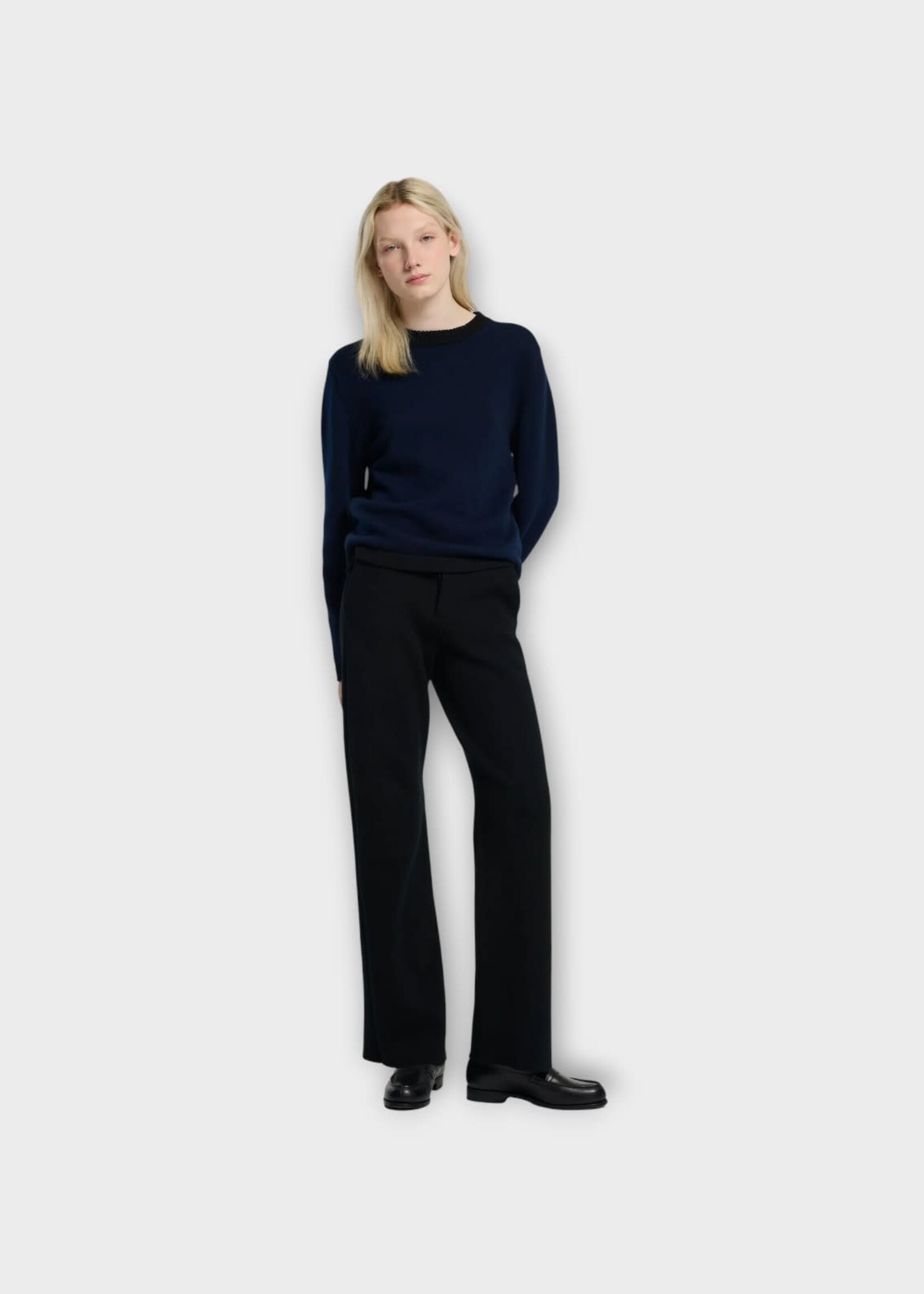 Barrie Barrie Trousers, Black, Cashmere BARRIE x MACKINTOSH Ladies Chunky Blazer Pants