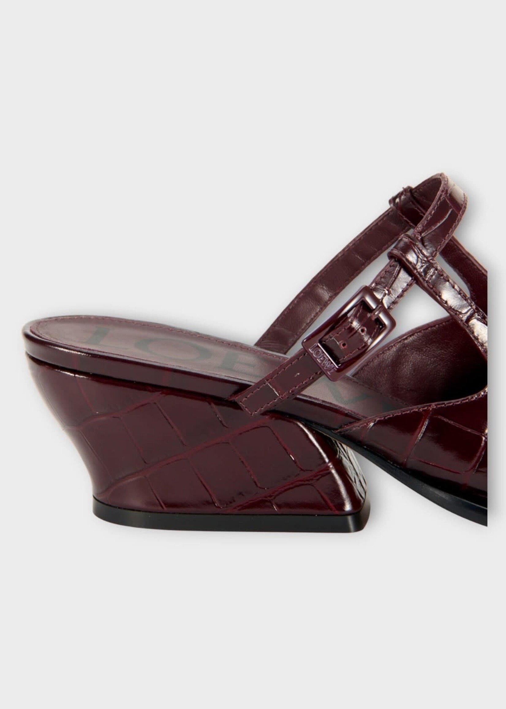 Loewe Loewe Heels, Red, Onda Mule 45 Crocodile Embossed Calfskin In Burgundy