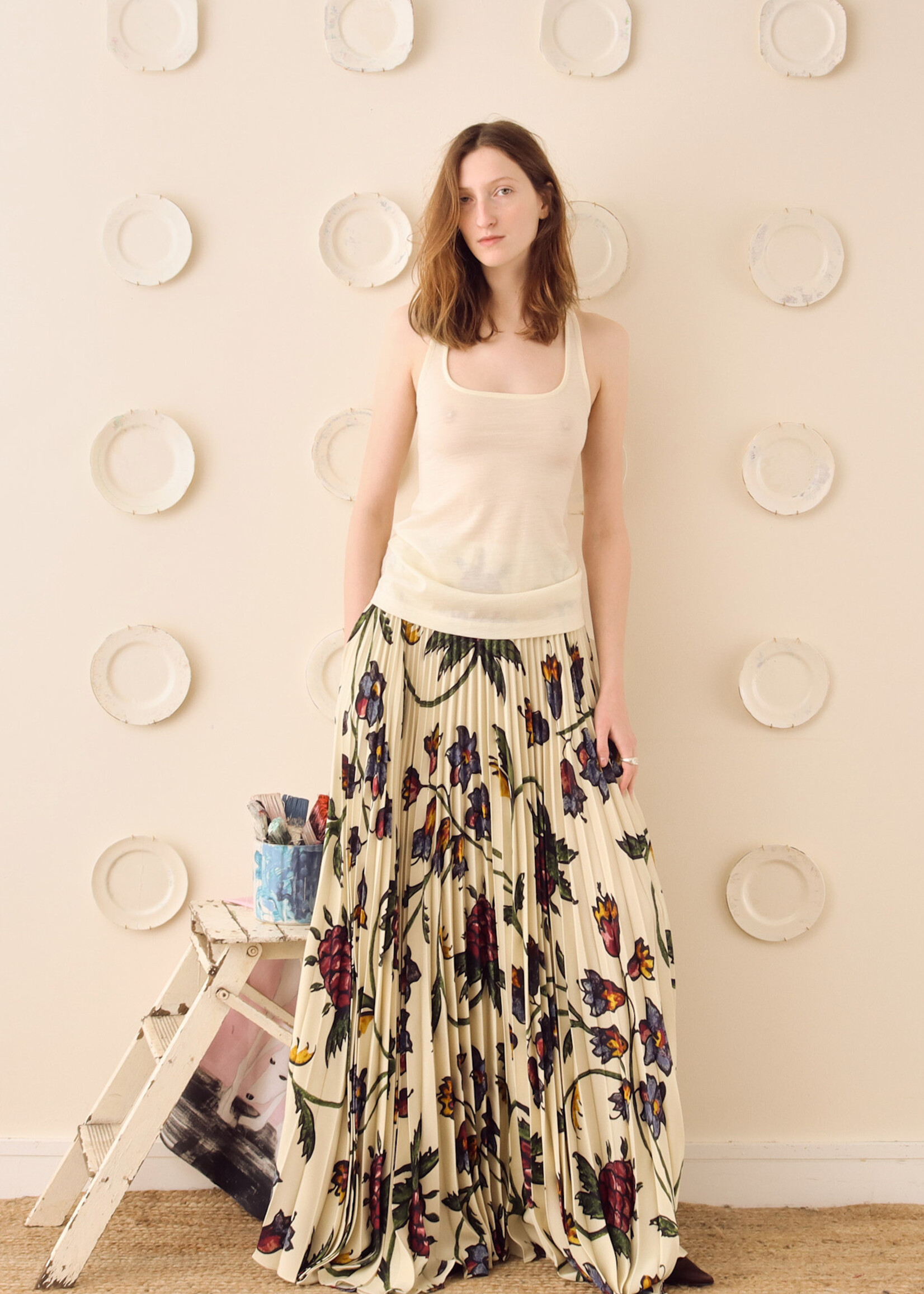 S.S.Daley S.S. Daley Skirt, Print, Kate Crepe Satin Pleated Long Skirt in White / Thorn Print