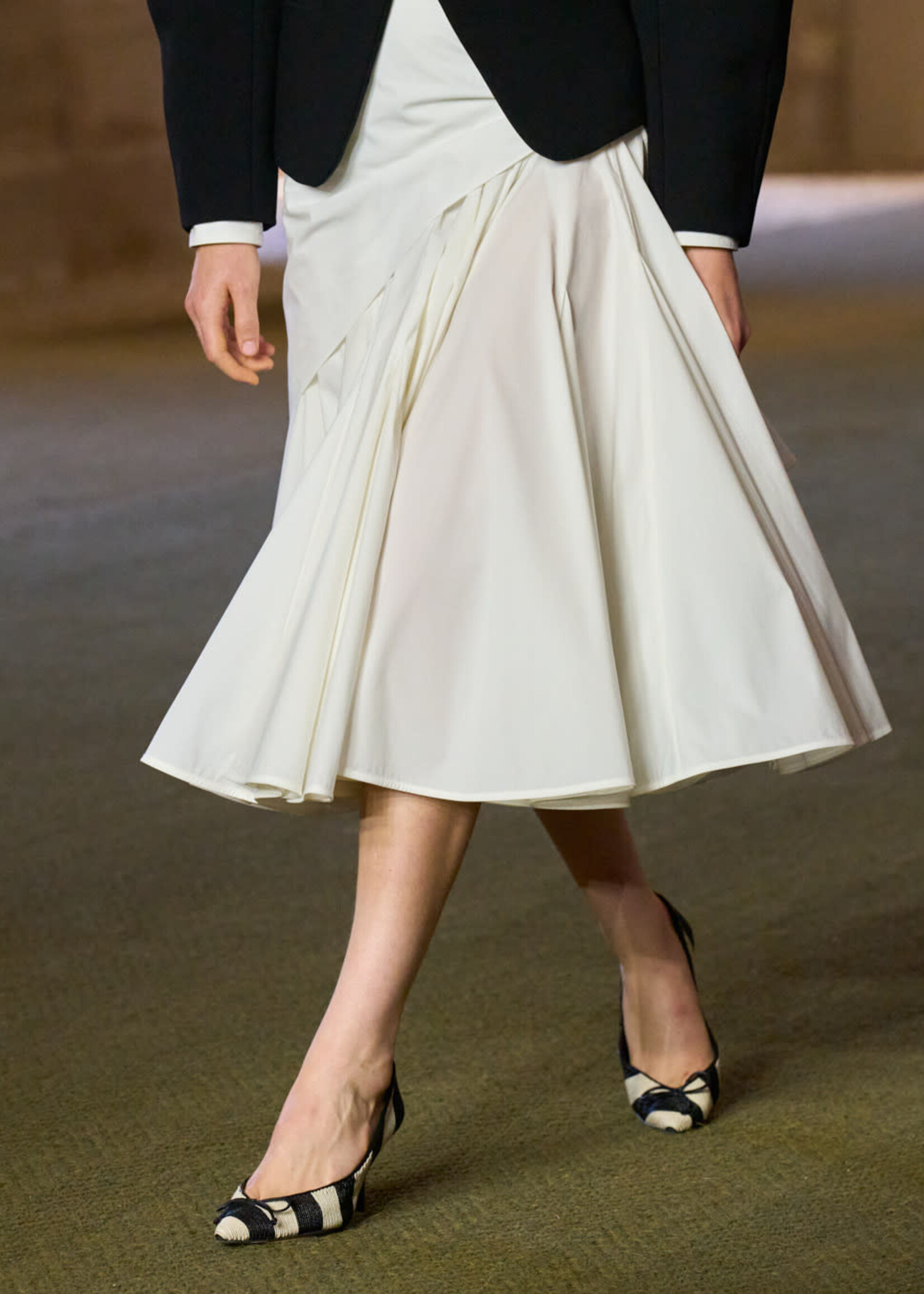 Jacquemus Jacquemus Heels, Multi, Tourni Twisted Pumps In Natural & Black