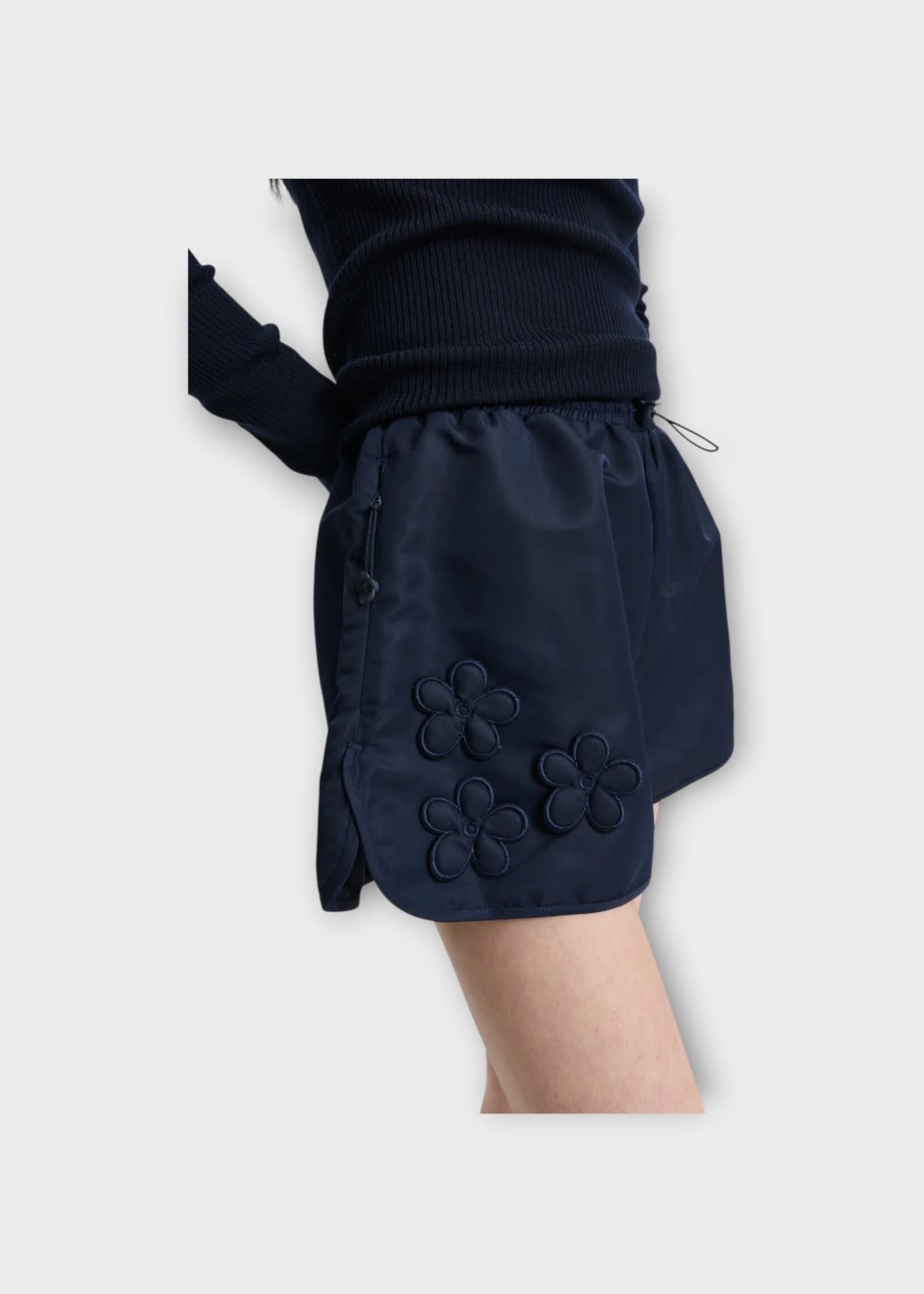 Cecilie Bahnsen Cecilie Bahnsen Shorts, Navy, Colette Nylon Technical Shorts in Navy
