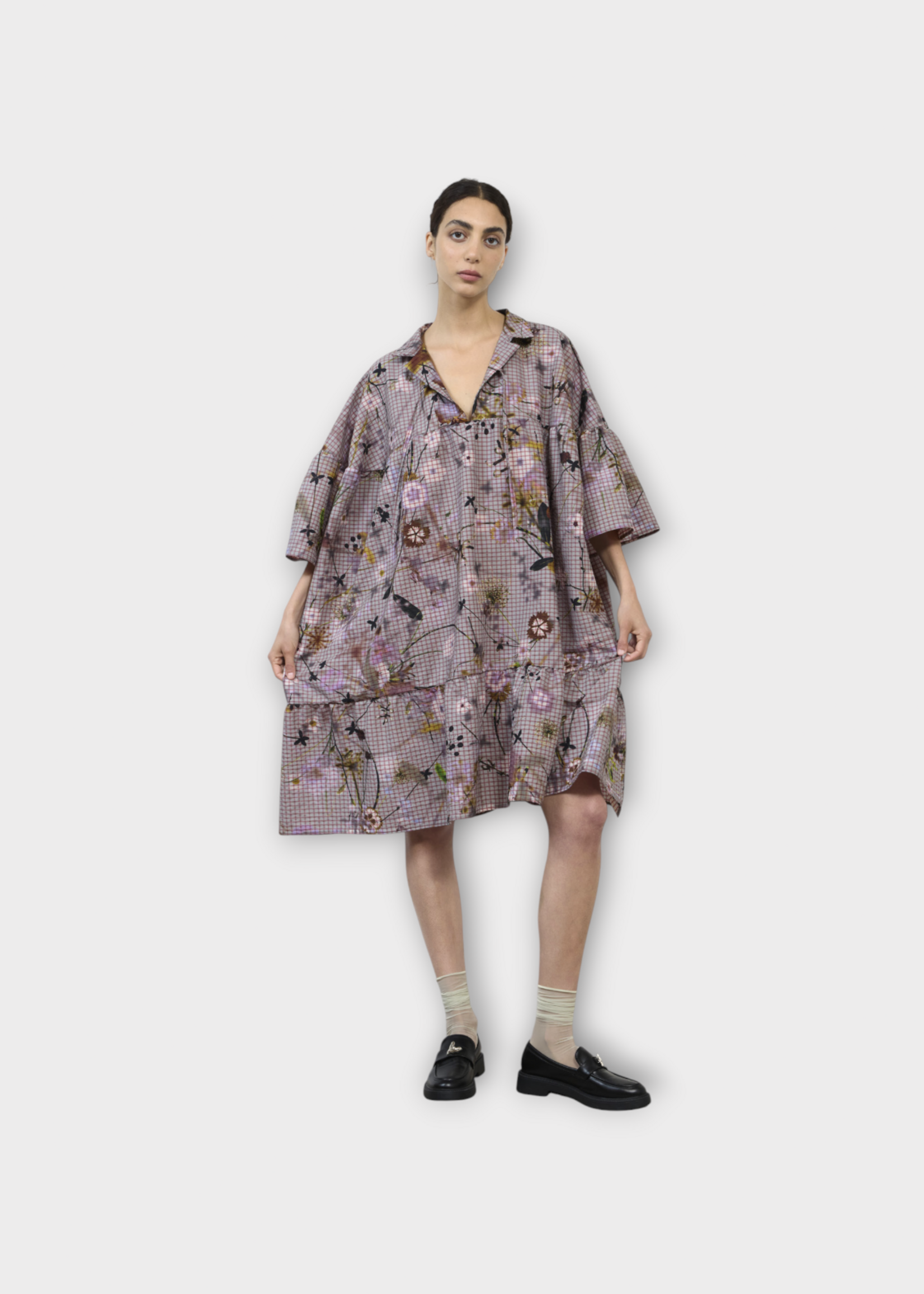 Julia Heuer Julia Heuer Dress, Print, Georgia Oversized Fit Dropped Sleeve Ruffled Dress in Grey w/ Frances Print