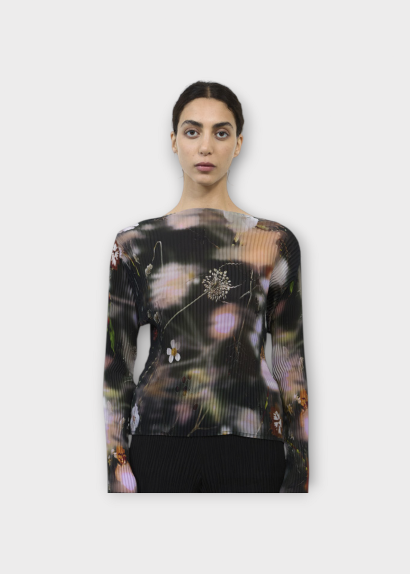 Julia Heuer Julia Heuer Top, Print, Lee Pleated Long Sleeve Top in Black w/ Frances Print