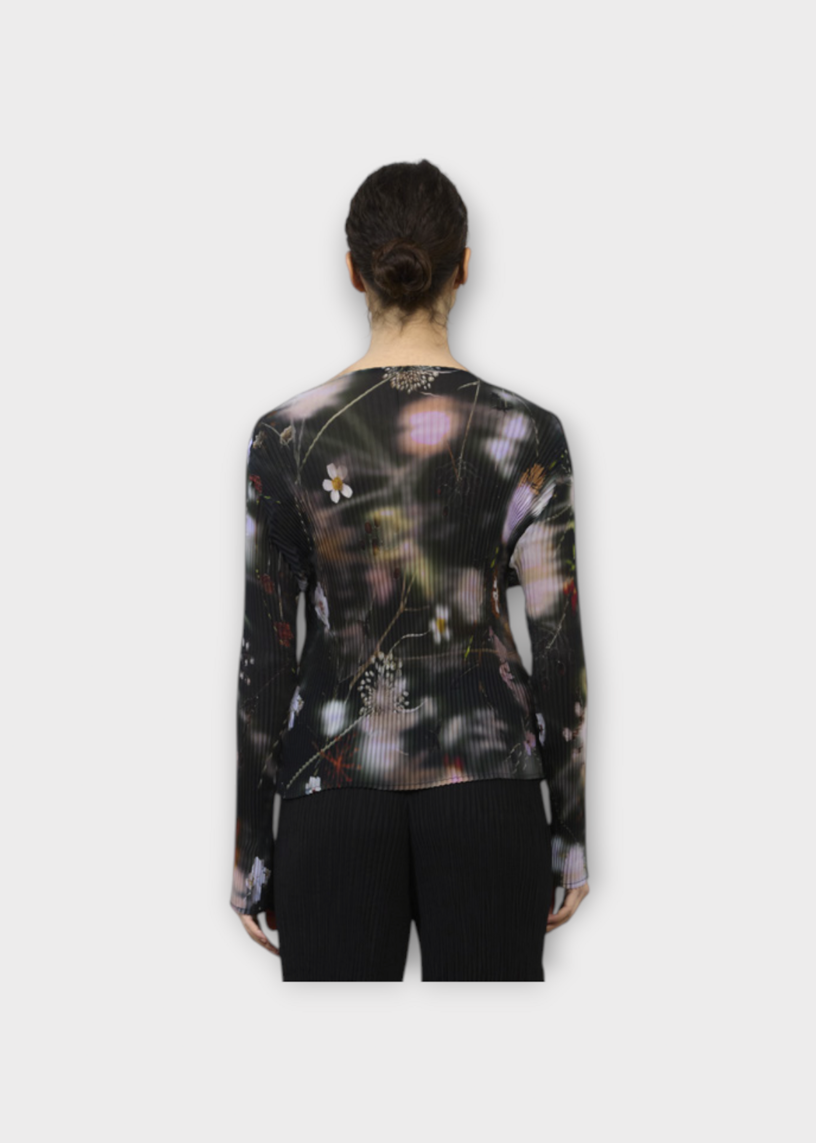 Julia Heuer Julia Heuer Top, Print, Lee Pleated Long Sleeve Top in Black w/ Frances Print