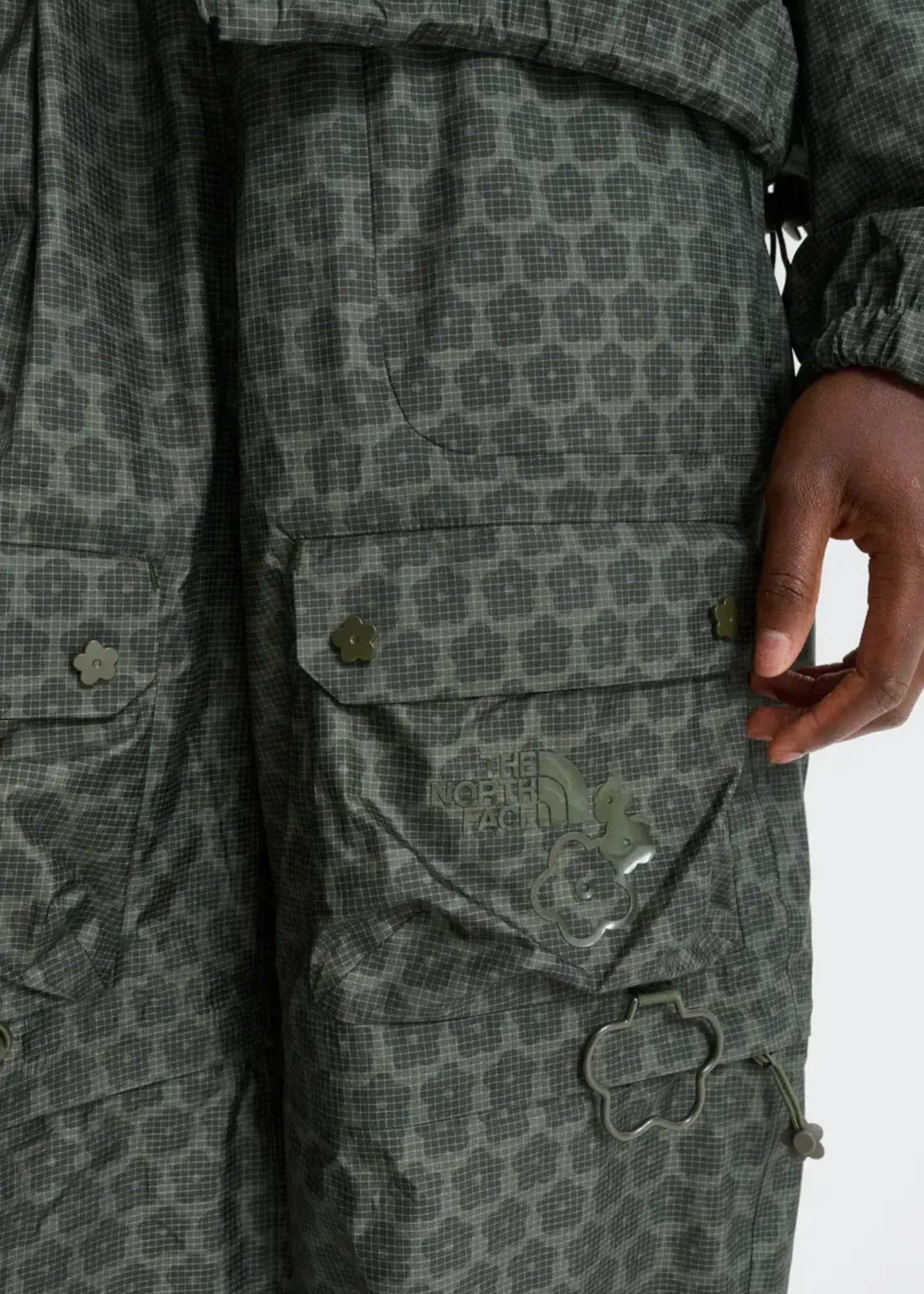 Cecilie Bahnsen Cecilie Bahnsen Trousers, Green, Tnf x Cb Carla Spectra Nylon Pants In Forest Night Green w/ Floral Pattern
