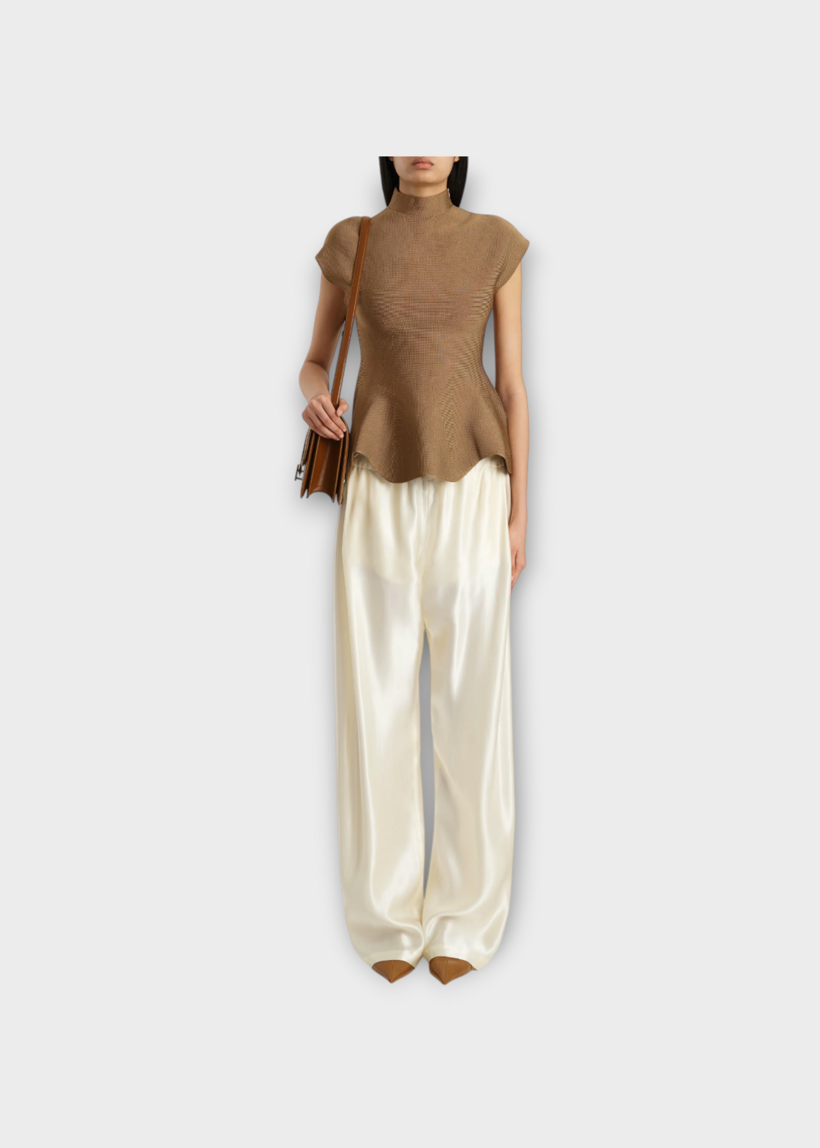 Khaite Khaite Trousers, Beige, Rohen Relaxed Fit Drawstring Waist Shiny Pants In Cream