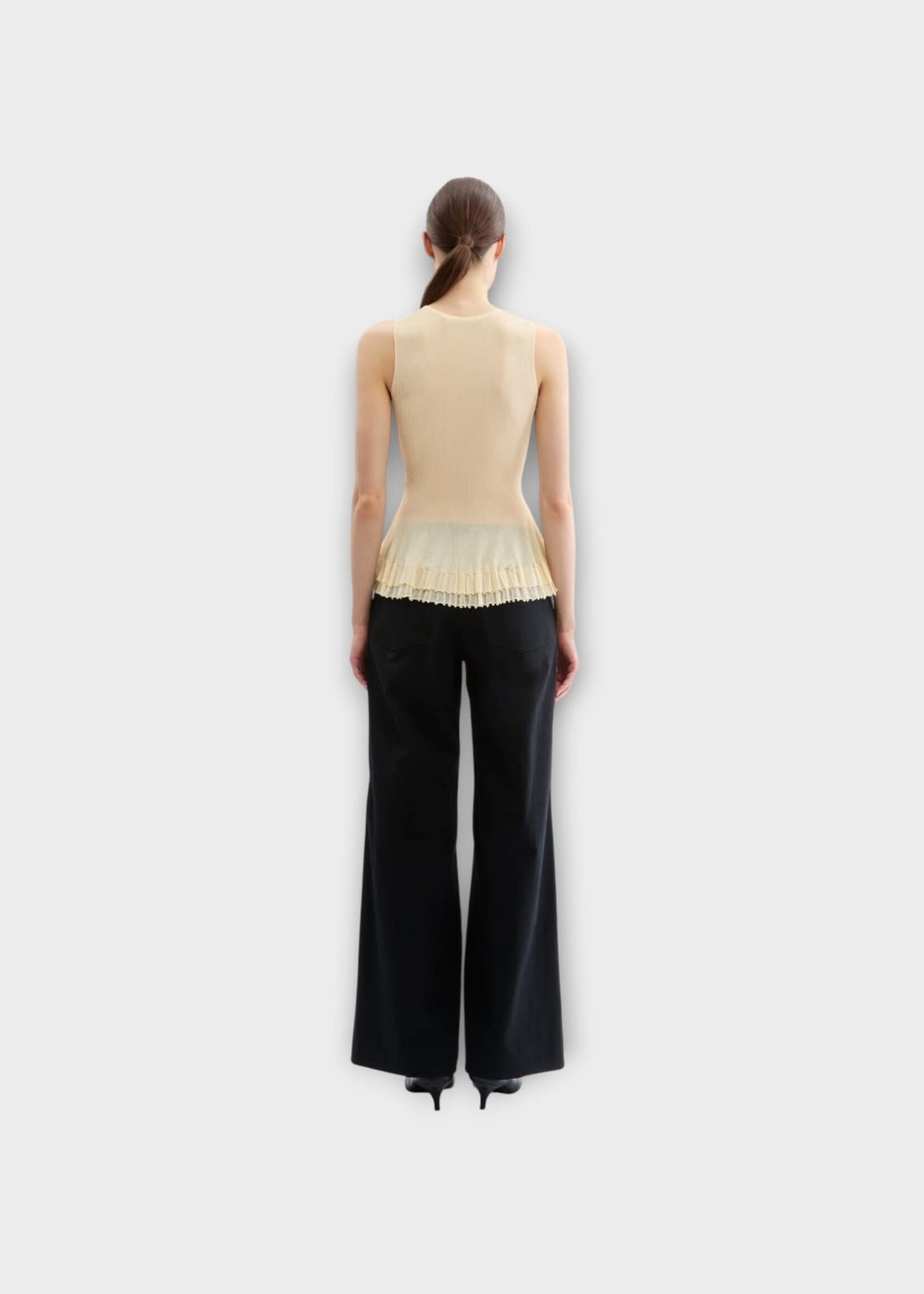 Ashlyn Ashlyn Top, Yellow, Bennett Crew Neck Sleeveless Peplum Top In Cream w/ Ruffles