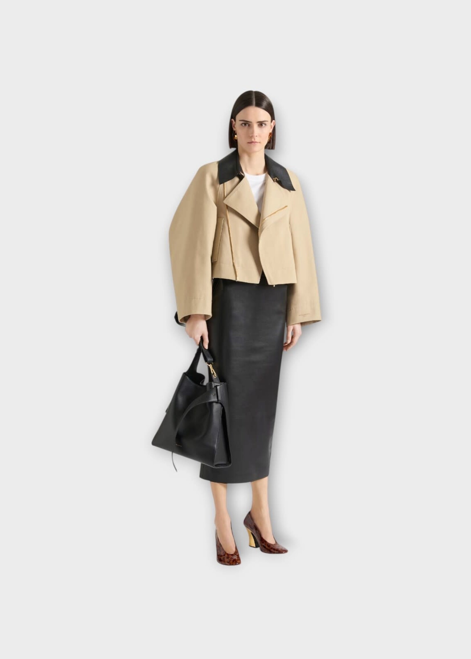 Givenchy Givenchy Jacket, Beige, Cotton A-Line Cocoon Sleeves Cropped Jacket In Beige