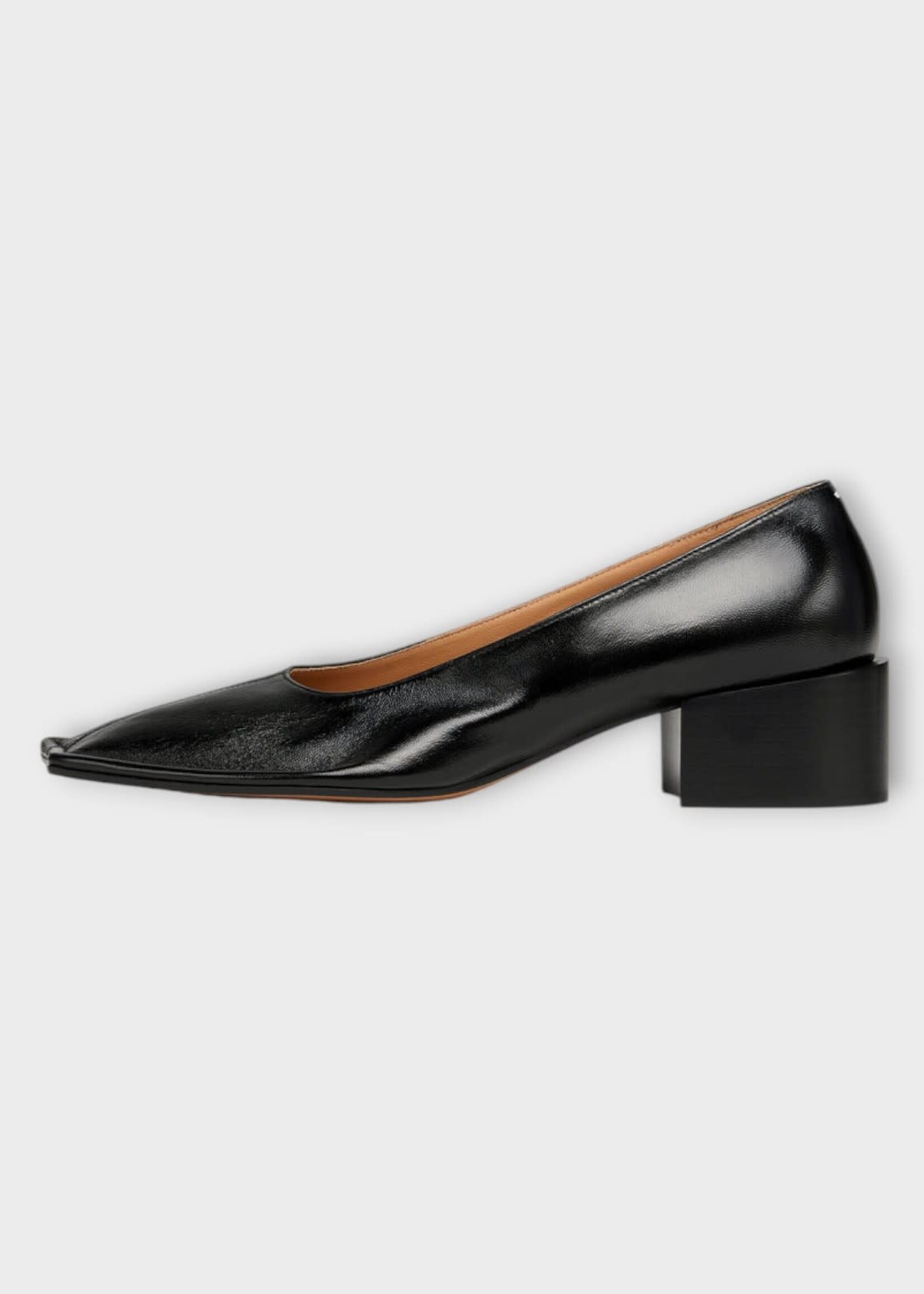 Maison Margiela Maison Margiela Heels, Black, Piped Pumps 45mm In Black