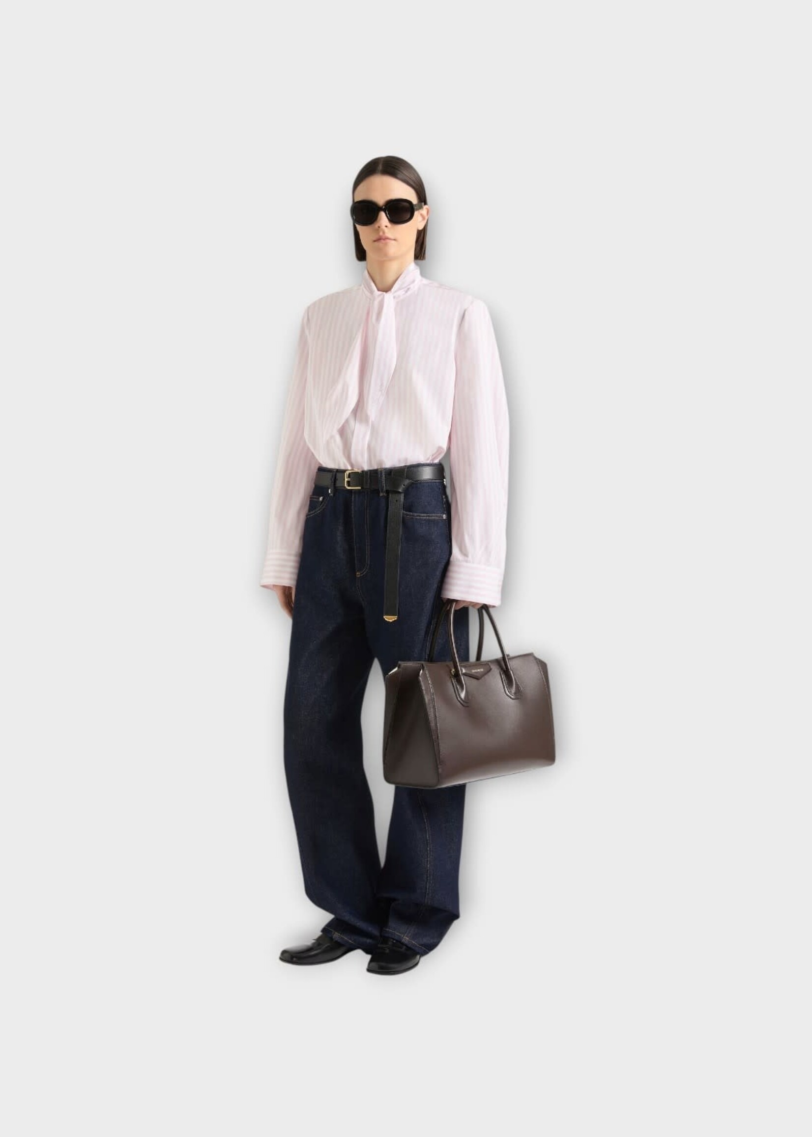 Givenchy Givenchy Bag, Brown, Antigona Catchall Medium Bag In Chocolate