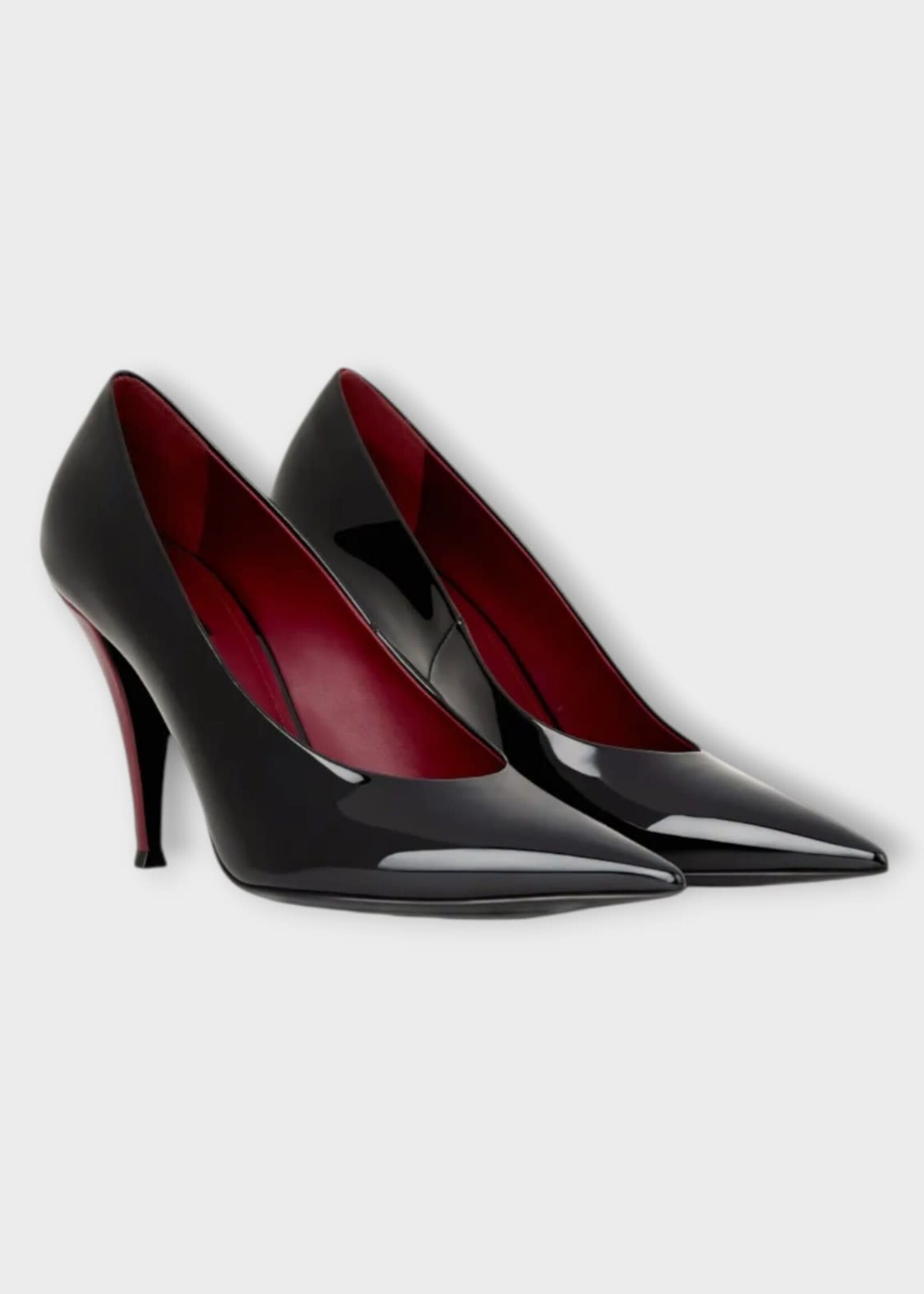 Givenchy Givenchy Heels, Black, Pointy Pump 95MM In Black & Burgundy