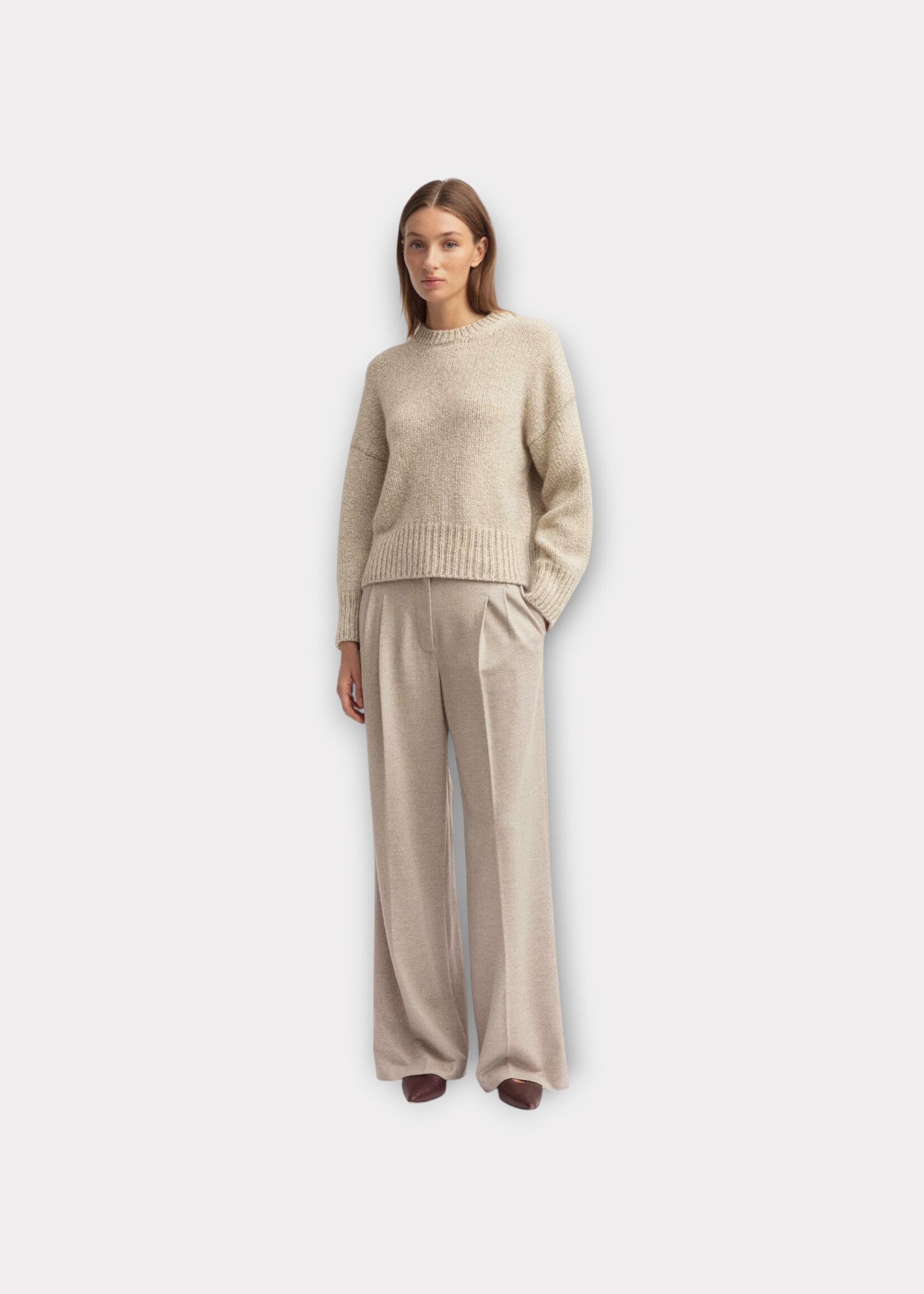 Iris Von Arnim Iris von Arnim Knitwear, Beige, Maisie Cashmere Crew Neck Sweater In Alabaster & Ecru