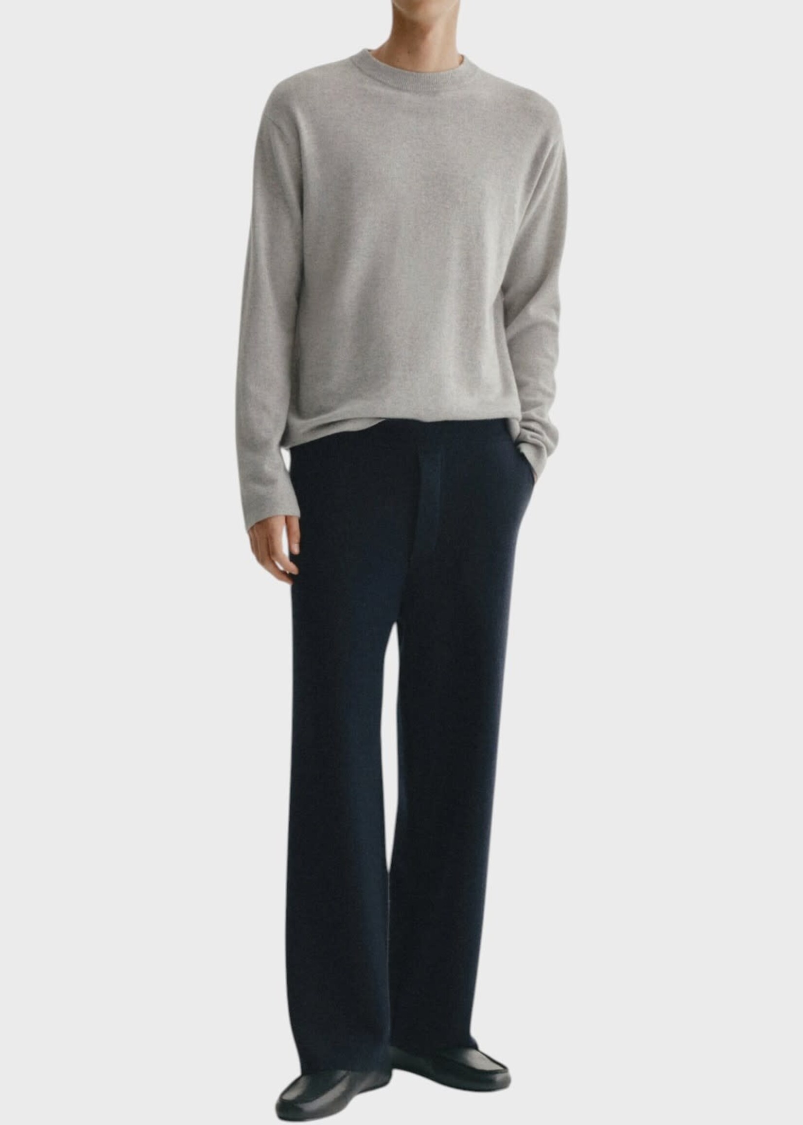 Lisa Yang Lisa Yang Knitwear, Navy, Parker Cashmere Relaxed Fit Pants in Deep Navy