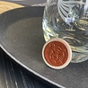 GolfRebels De GolfRebels ballmarker gemaakt van hout & leer GolfRebels De GolfRebels ballmarker gemaakt van hout & leer