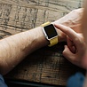 Strap-it Strap-it Correa acero elástico Apple Watch 8 (dorado) Strap-it Strap-it Correa acero elástico Apple Watch 8 (dorado)
