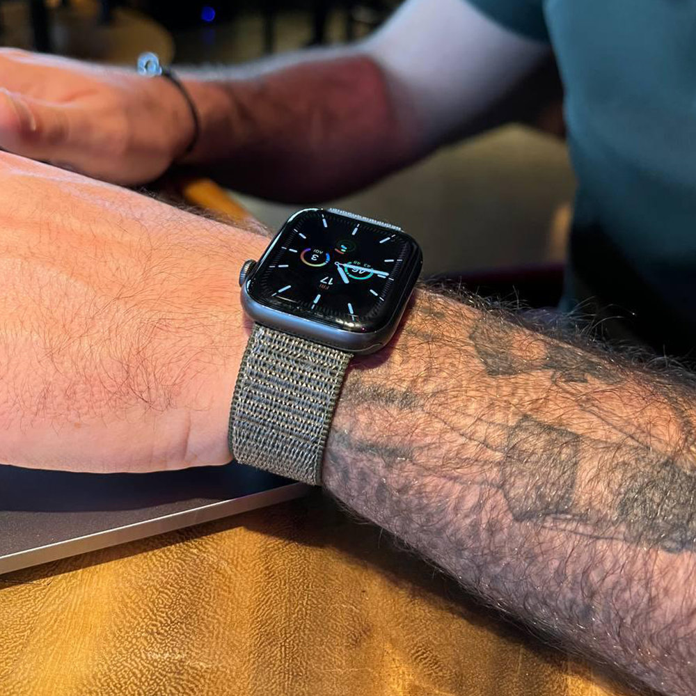 Strap-it Strap-it Correa nylon Apple Watch 8 (verde) Strap-it Strap-it Correa nylon Apple Watch 8 (verde)