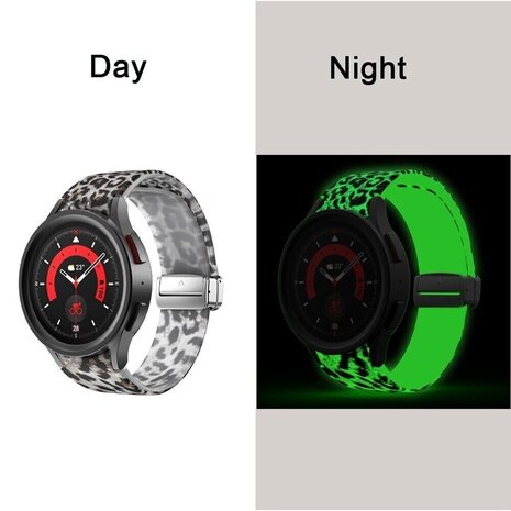 Strap-it Strap-it Correa brillan en la oscuridad D-Buckle Samsung Galaxy Watch 4 Classic 46mm leopardo Strap-it Strap-it Correa brillan en la oscuridad D-Buckle Samsung Galaxy Watch 4 Classic 46mm leopardo